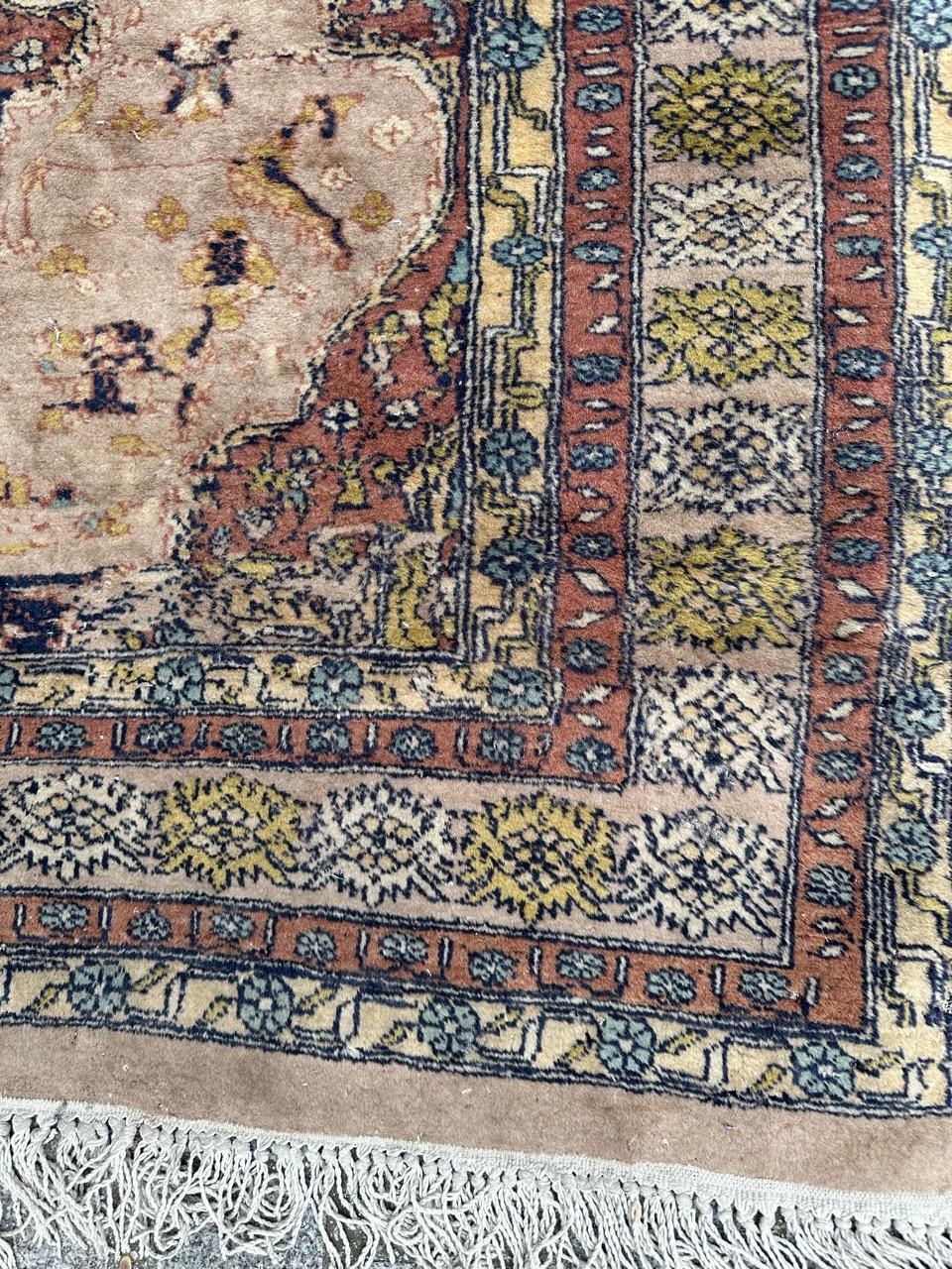 Bobyrugs pakistanischer Vintage-Teppich (Handgeknüpft) im Angebot