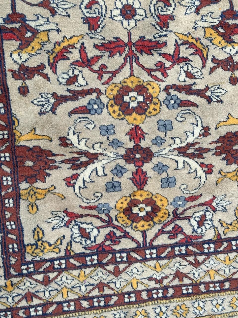 vintage Pakistani rug In Good Condition For Sale In Saint Ouen, FR