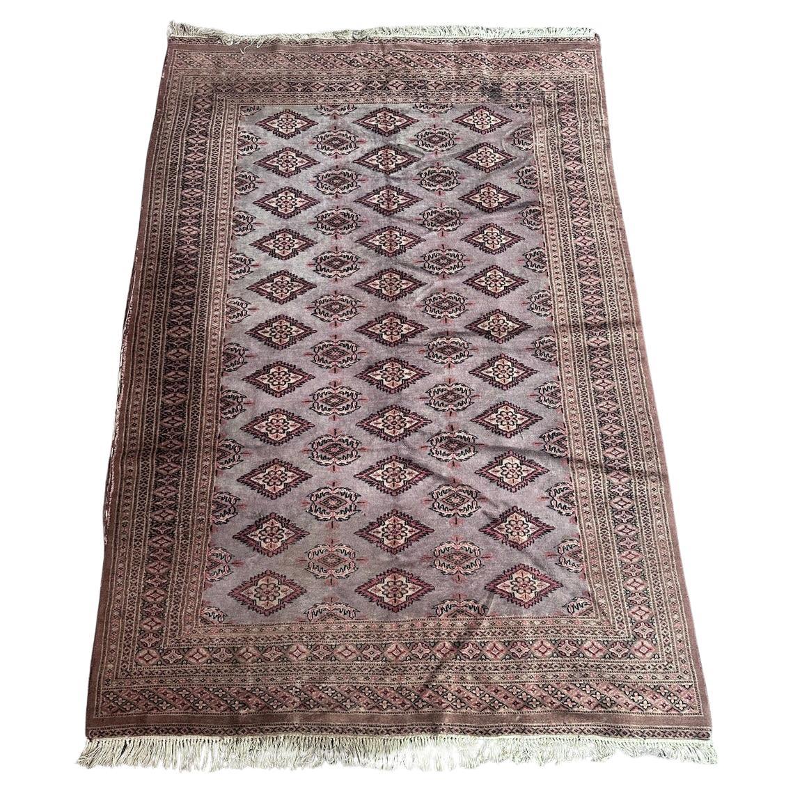 Bobyrug’s vintage Pakistani rug  For Sale