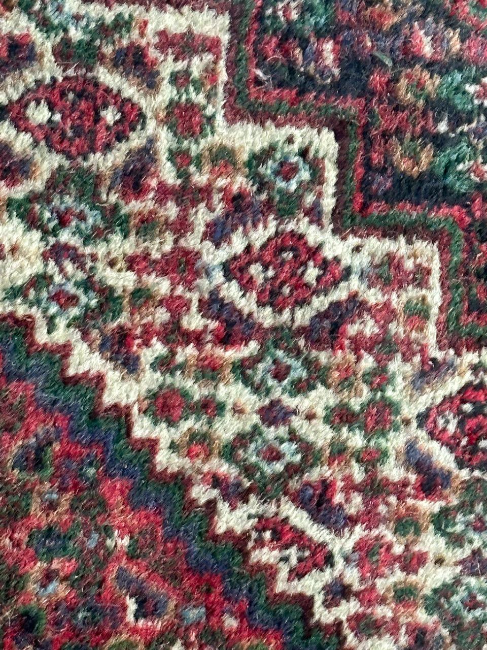 Bobyrugs kleiner kurdischer Seneh-Teppich im Vintage-Stil im Angebot 1