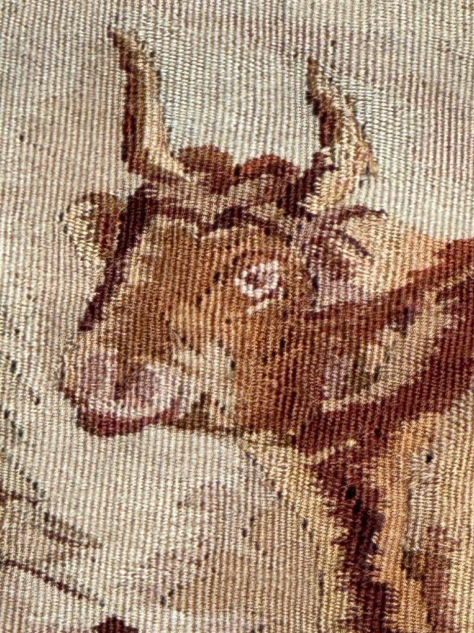 Bobyrug's Wonderful Fine Antique French Aubusson Tapestry (Tapisserie d'Aubusson française ancienne) en vente 4