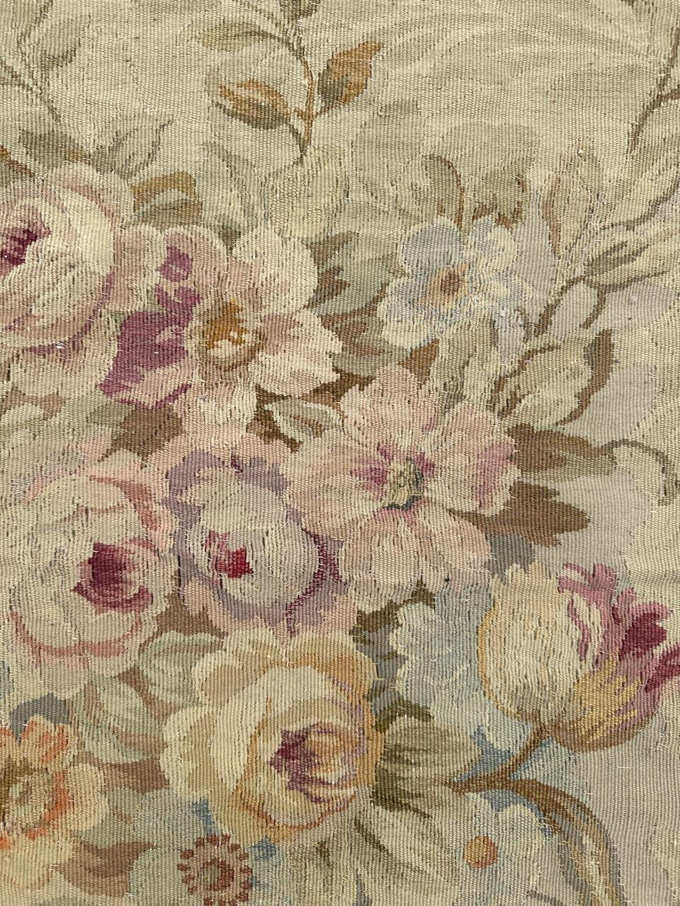 Wonderful large antique French Aubusson rug For Sale 3