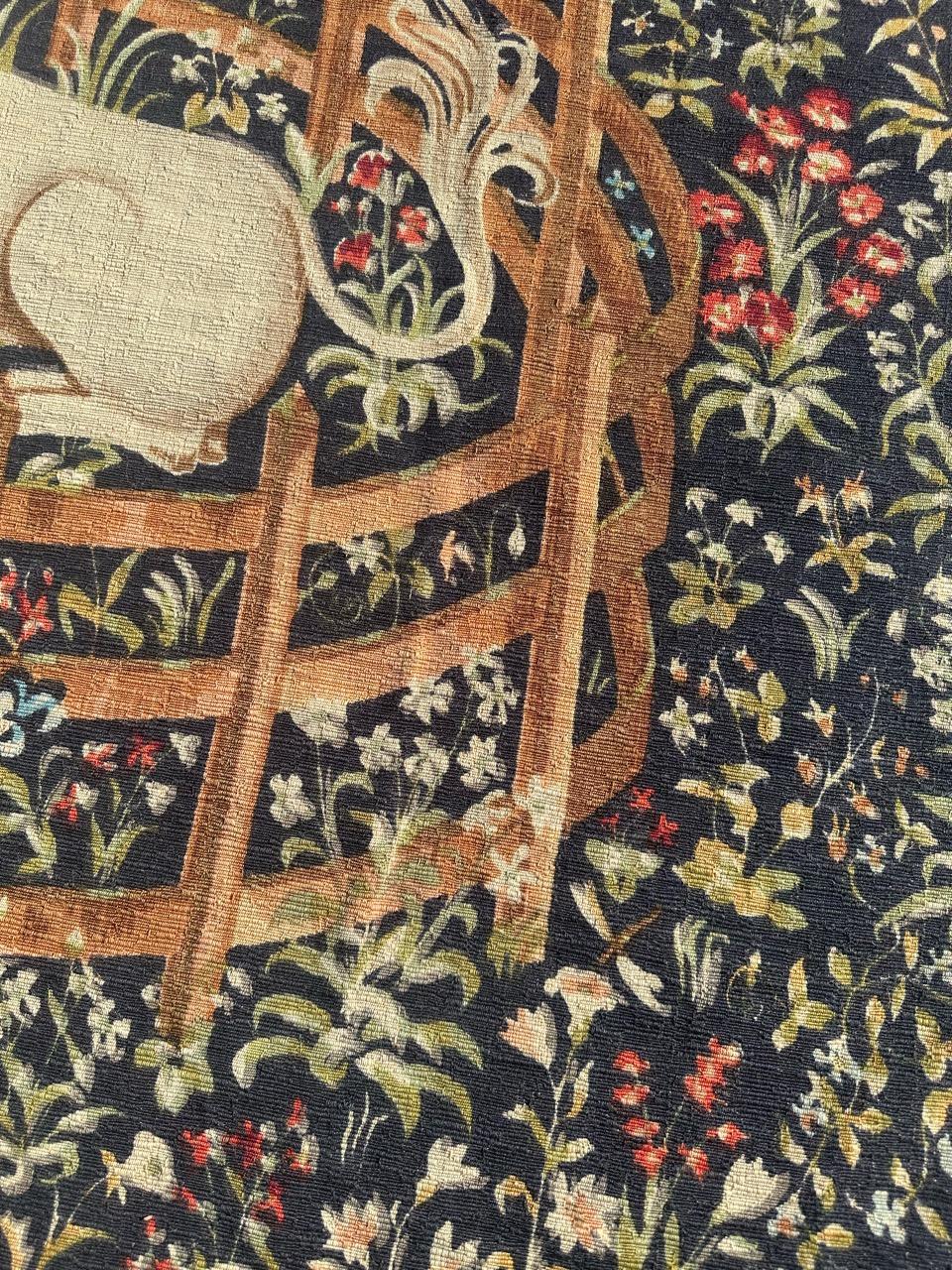 Bobyrug’s Wonderful Vintage French hand printed Tapestry « licorne captive » For Sale 4