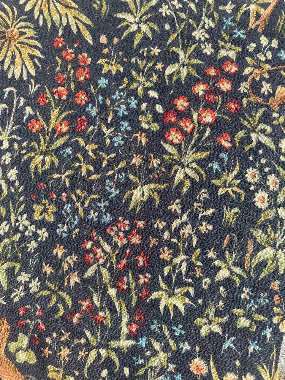 Bobyrug’s Wonderful Vintage French hand printed Tapestry « licorne captive » For Sale 2