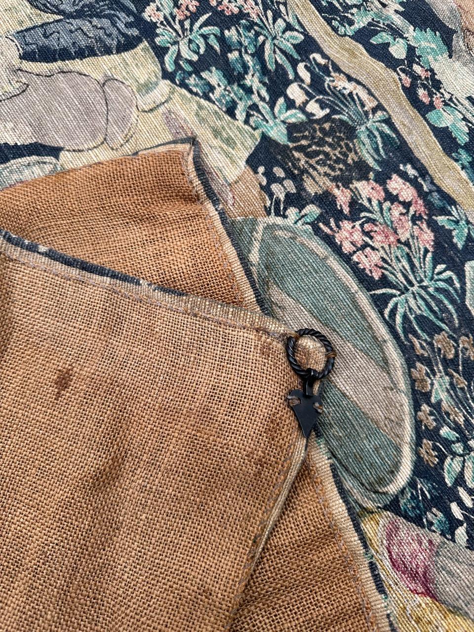 Maravilloso Tapiz Vintage Francés impreso a mano Vendanges museum Design de Bobyrug en venta 12