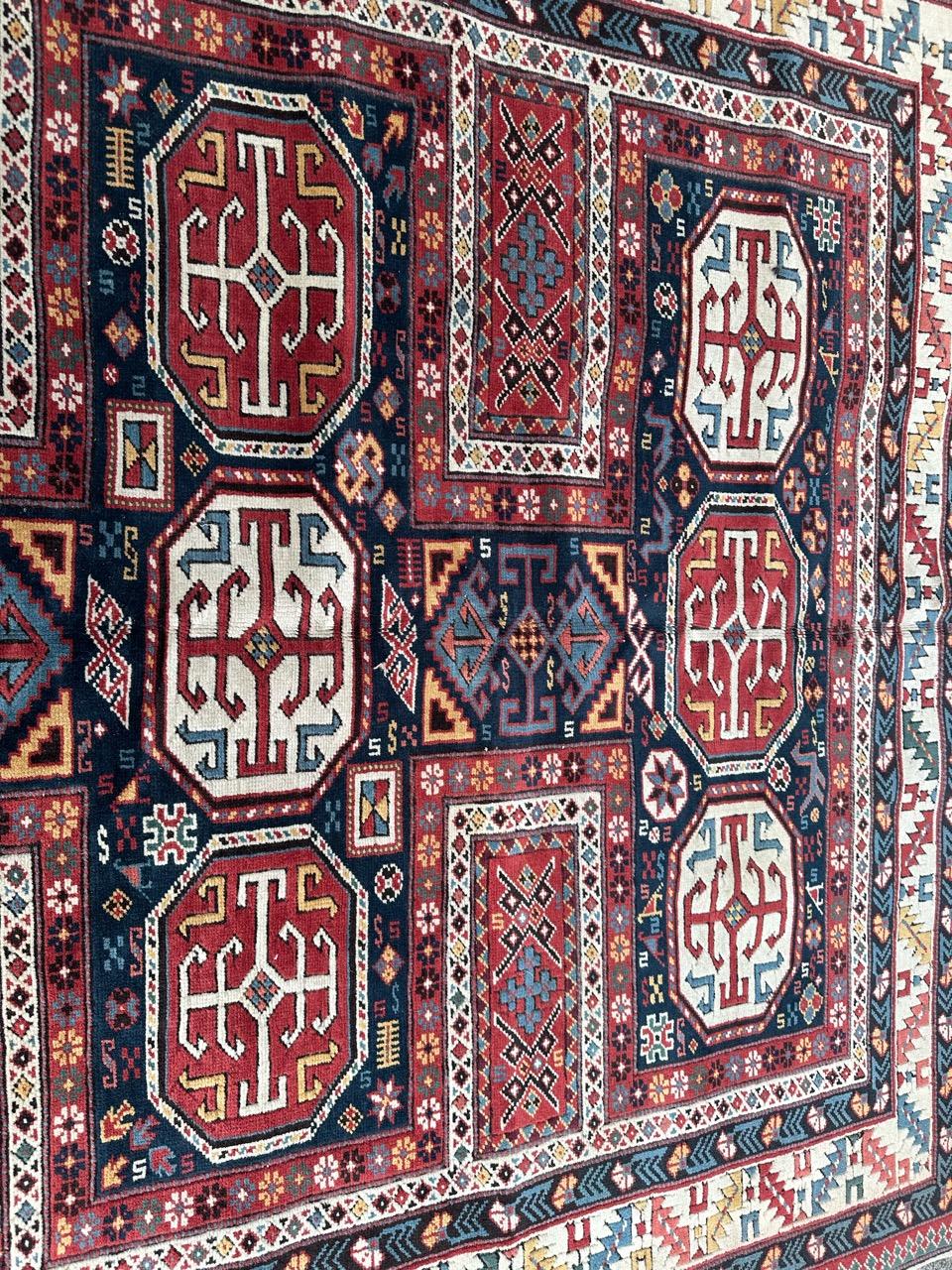 Bobyrug’s wonderful vintage Turkish shirvan design rug In Good Condition For Sale In Saint Ouen, FR