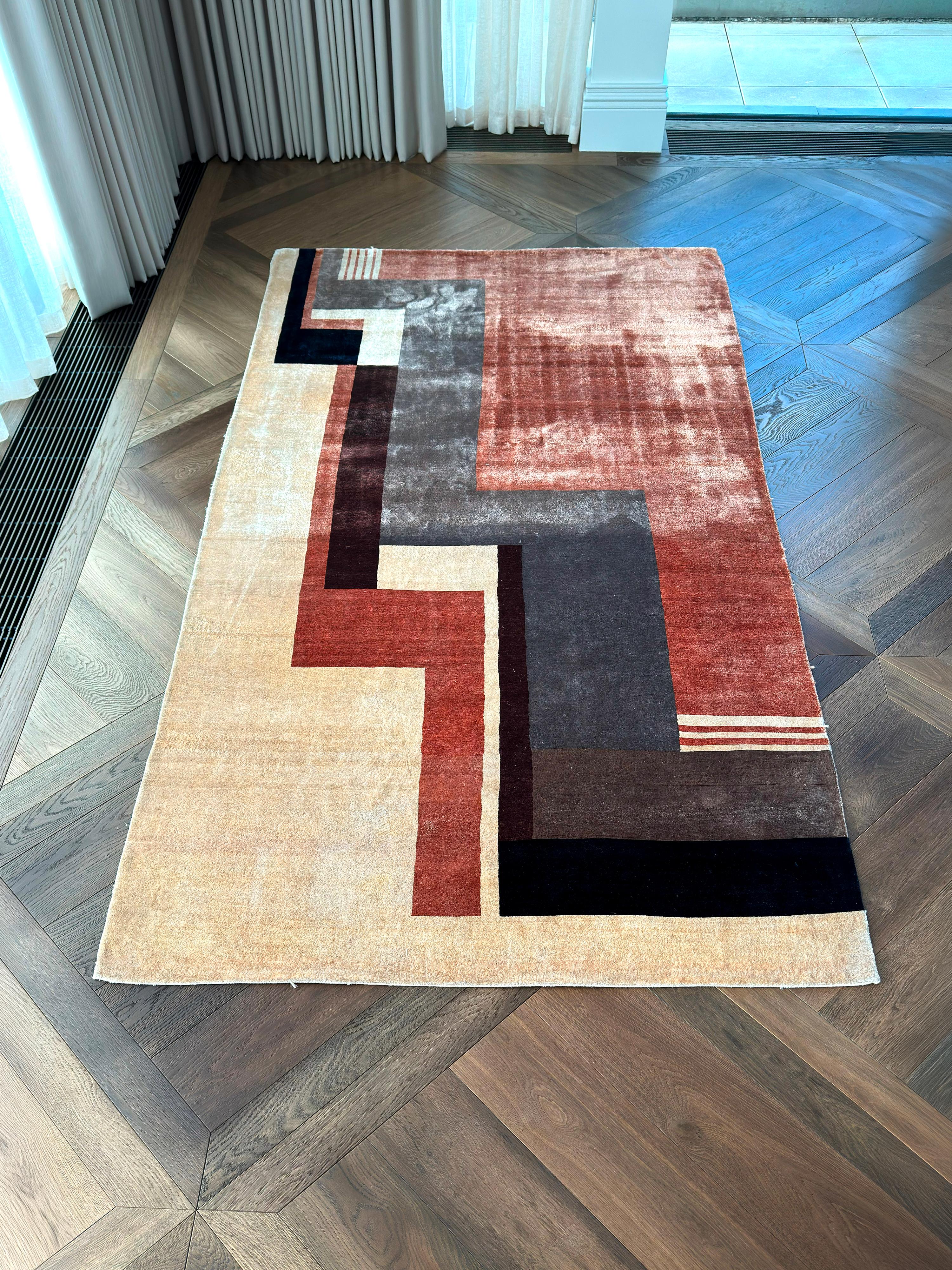 Boccara Hand Knotted Silk Rug in the Style of Ivan da Silva Bruhns, France, 2009 For Sale 2