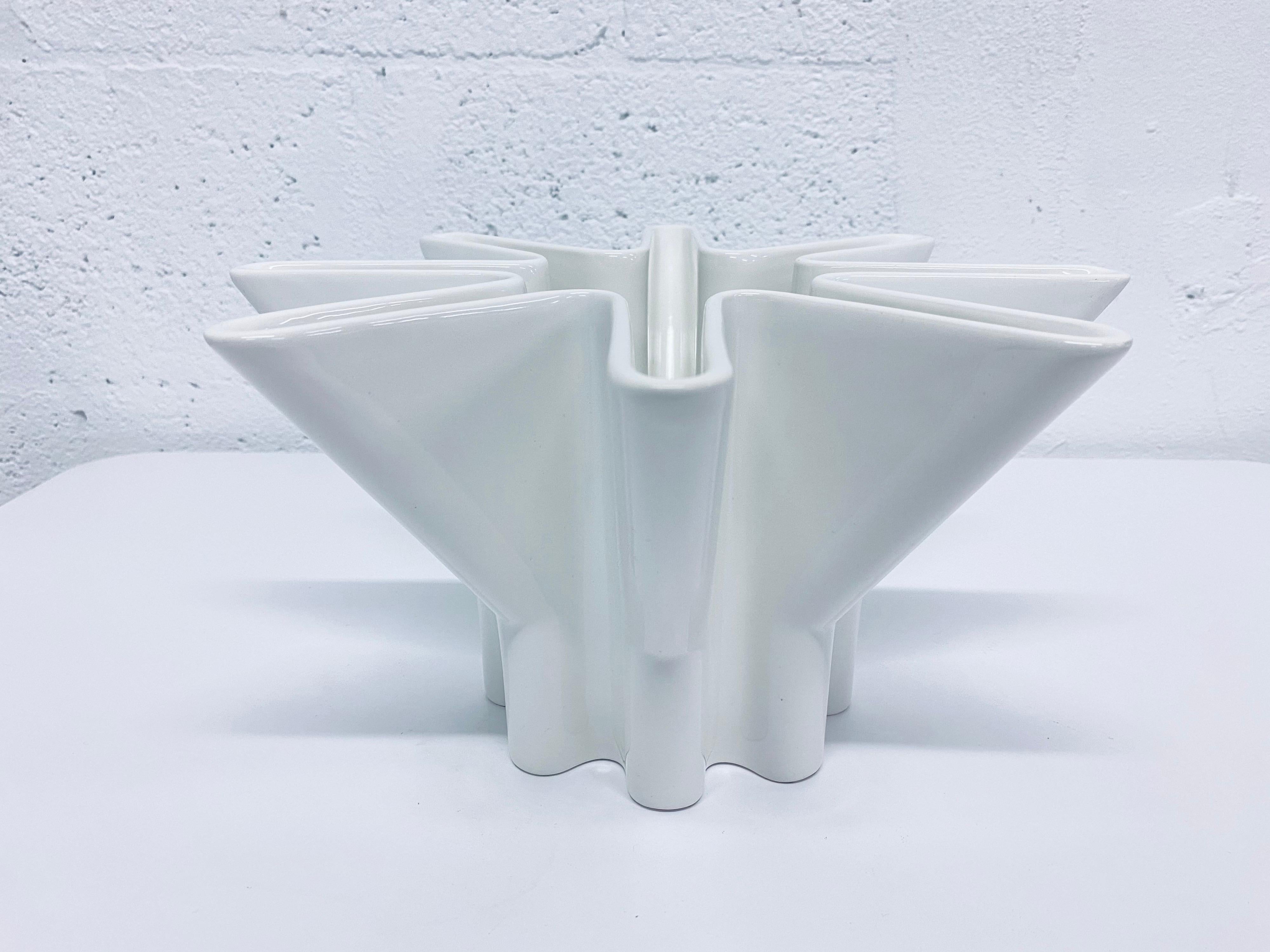 Mid-Century Modern Boccato Gigante Zambusi Archietti White Ceramic Vase 087 for Sicart