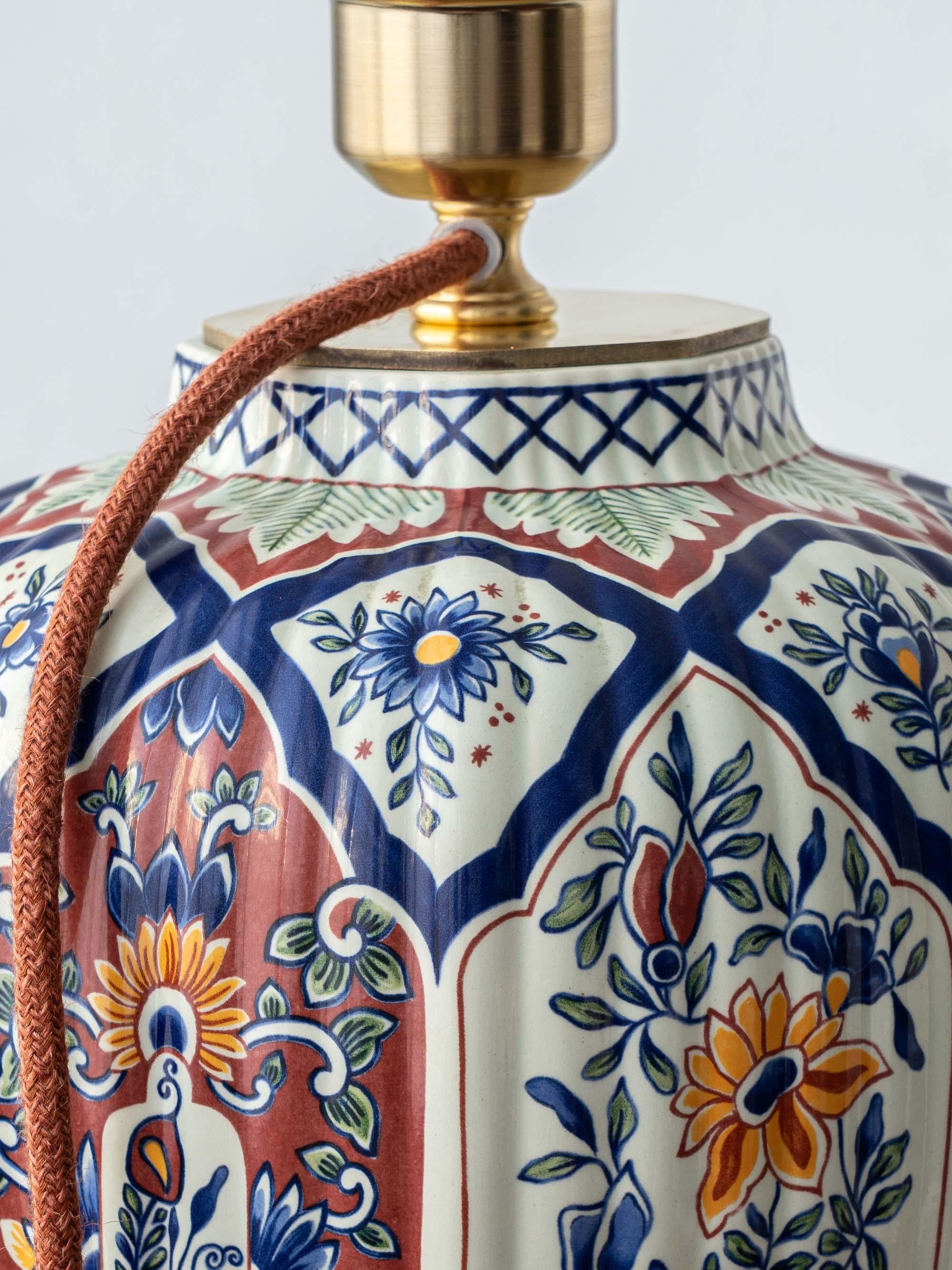 Hand-Crafted Boch Belgium Delft-Style Polychrome Faience Table Lamp, New Dupion-Silk Shade For Sale