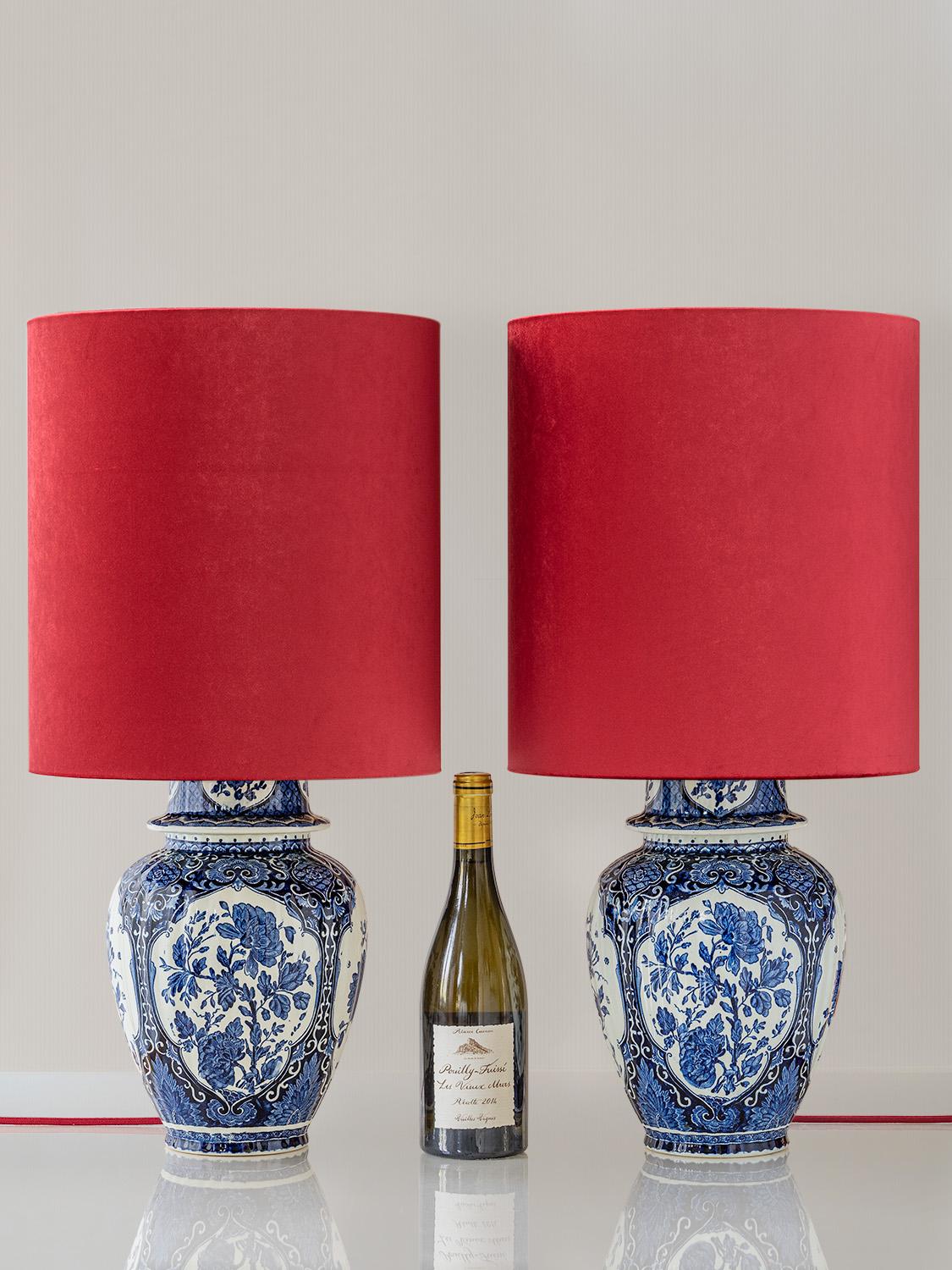 Chinoiserie Boch Frères Delft Blue Table Lamps, 1969-1979, with New Red Velvet Shades, Pair For Sale