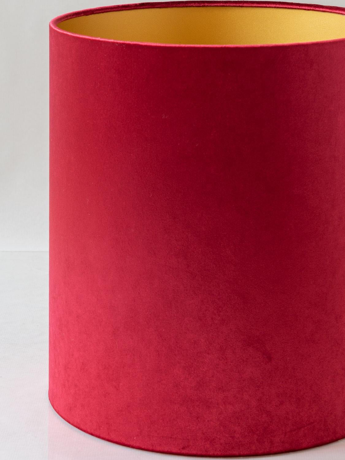 Boch Frères Delft Blue Table Lamps, 1969-1979, with New Red Velvet Shades, Pair In Good Condition For Sale In AMSTERDAM, NL