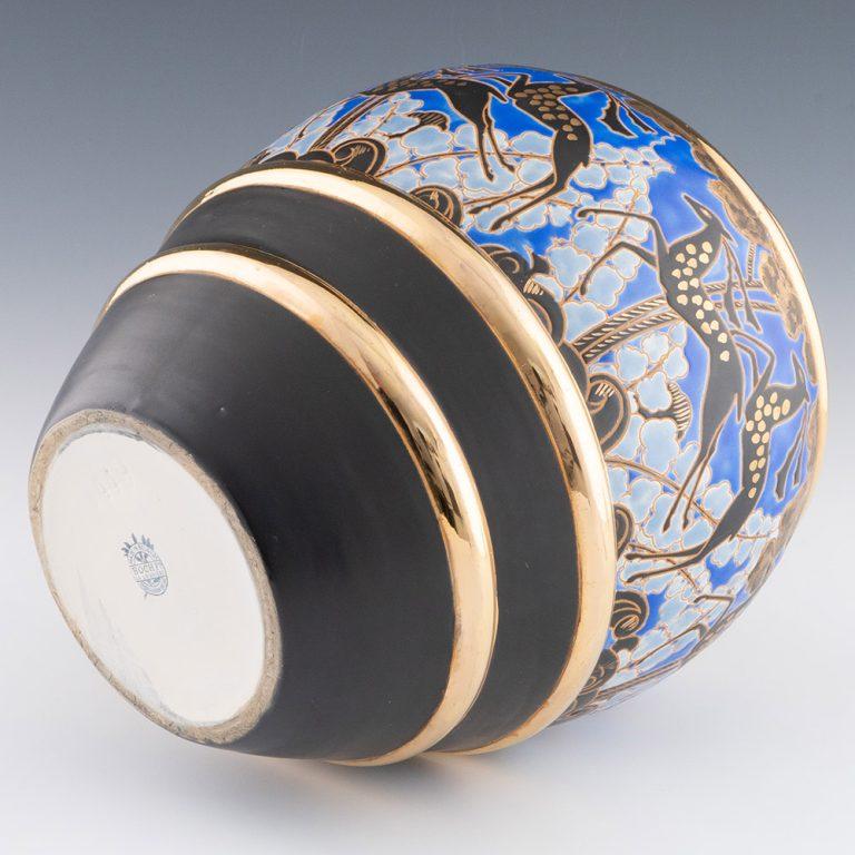 Milieu du XXe siècle Vase Boch Freres en faïence de Raymond Chevalier (1900-1959) en vente