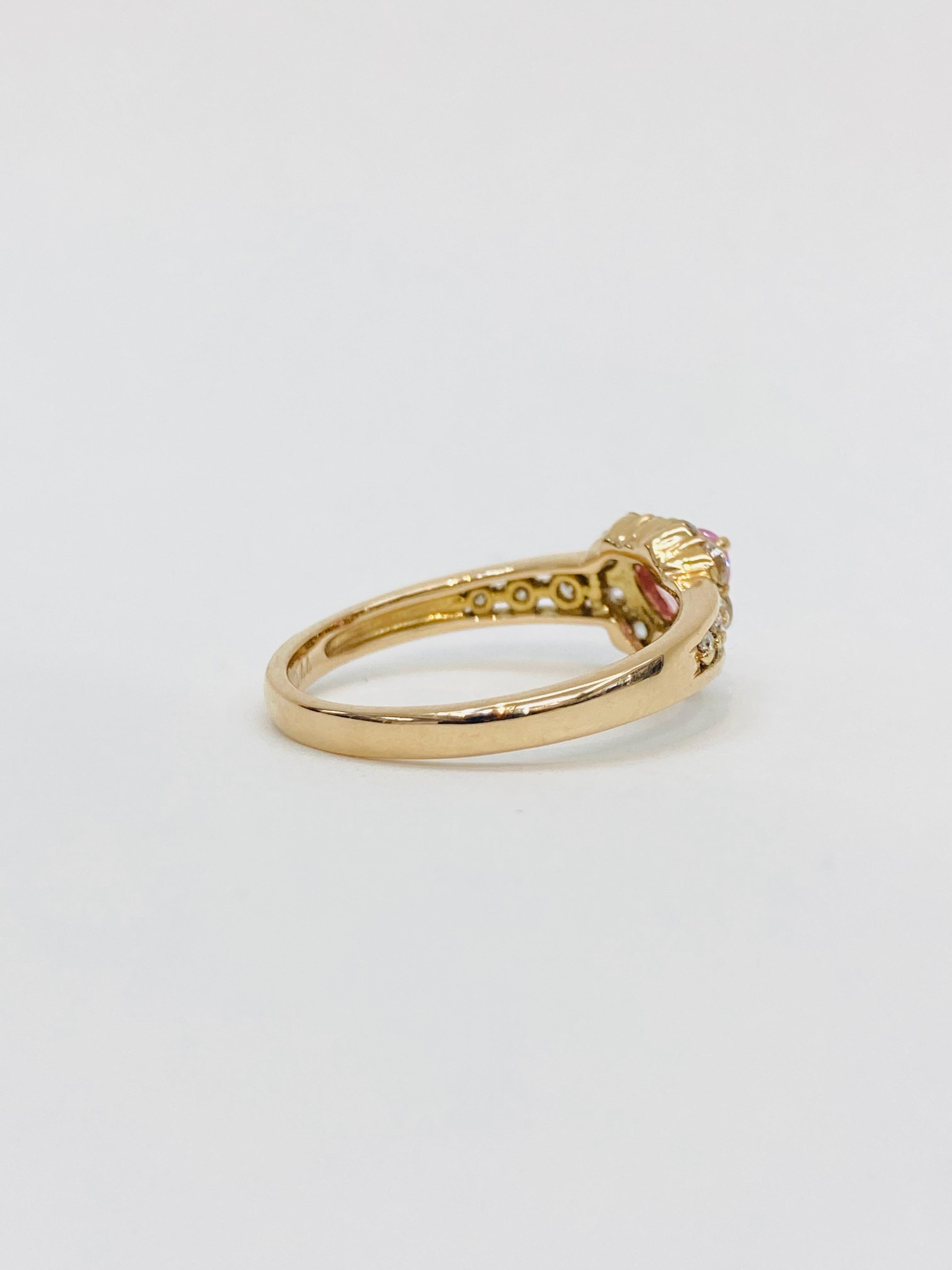 Bochic 18K Gold, Diamonds & Pink Sapphire Vintage Pink Sapphire Ring, Circa 1980 For Sale 5