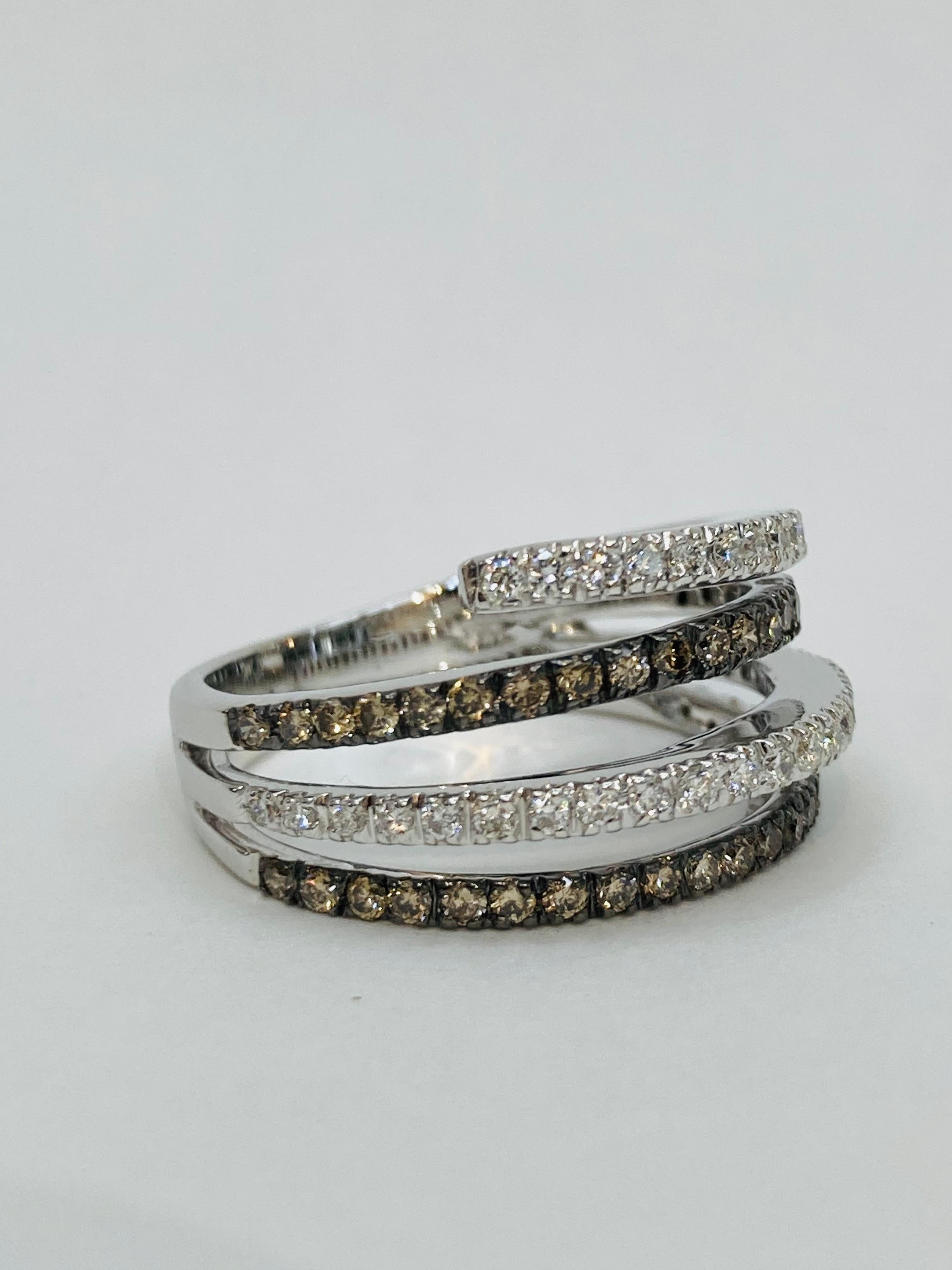 Women's or Men's Bochic 2 Color Diamond “Retro Vintage”  18K Gold Cluster Ring  For Sale