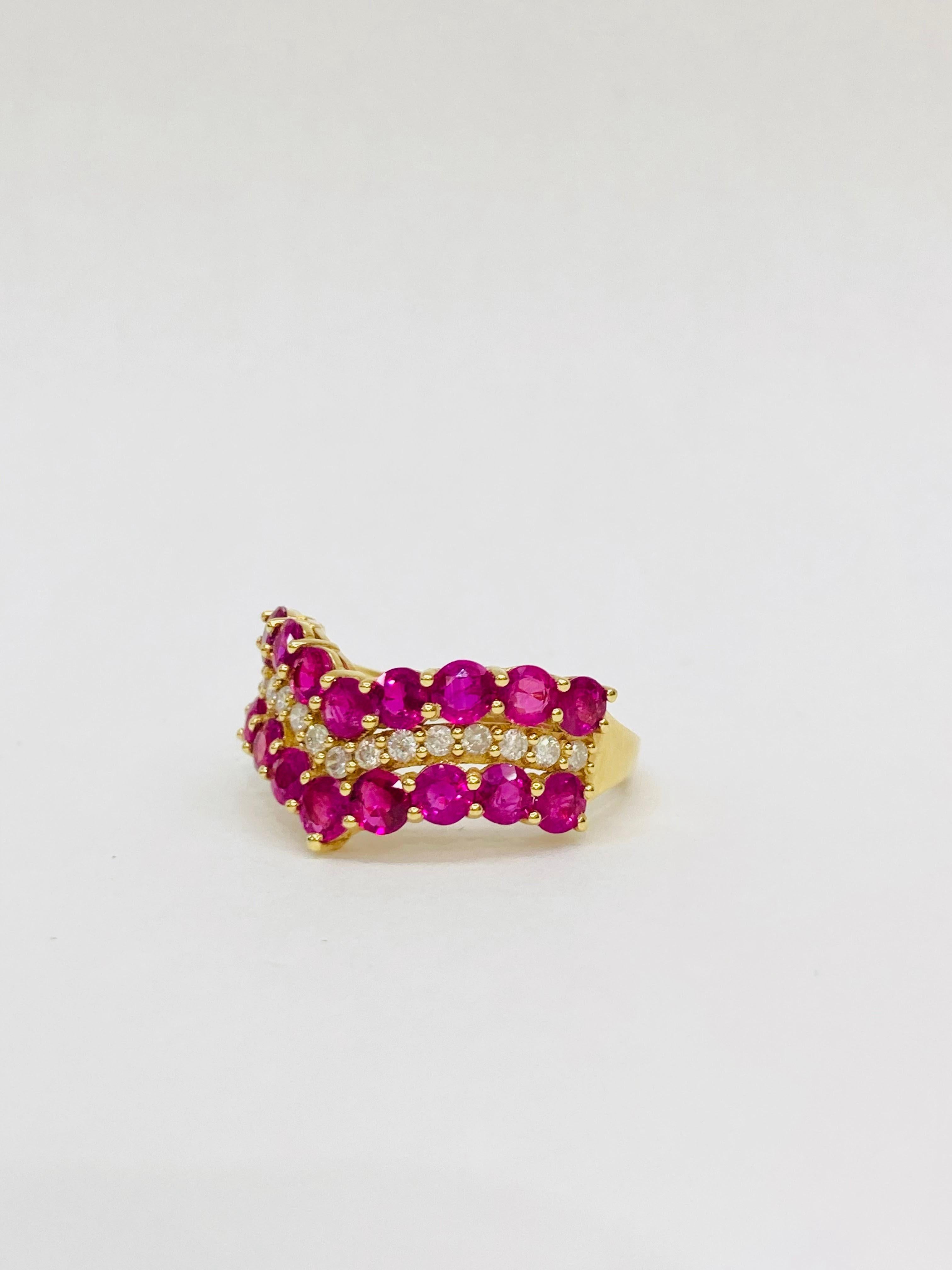 Women's Bochic “Retro Vintage” Ruby & Diamond  & 18K Gold Cluster Ring, Circa 1980 For Sale