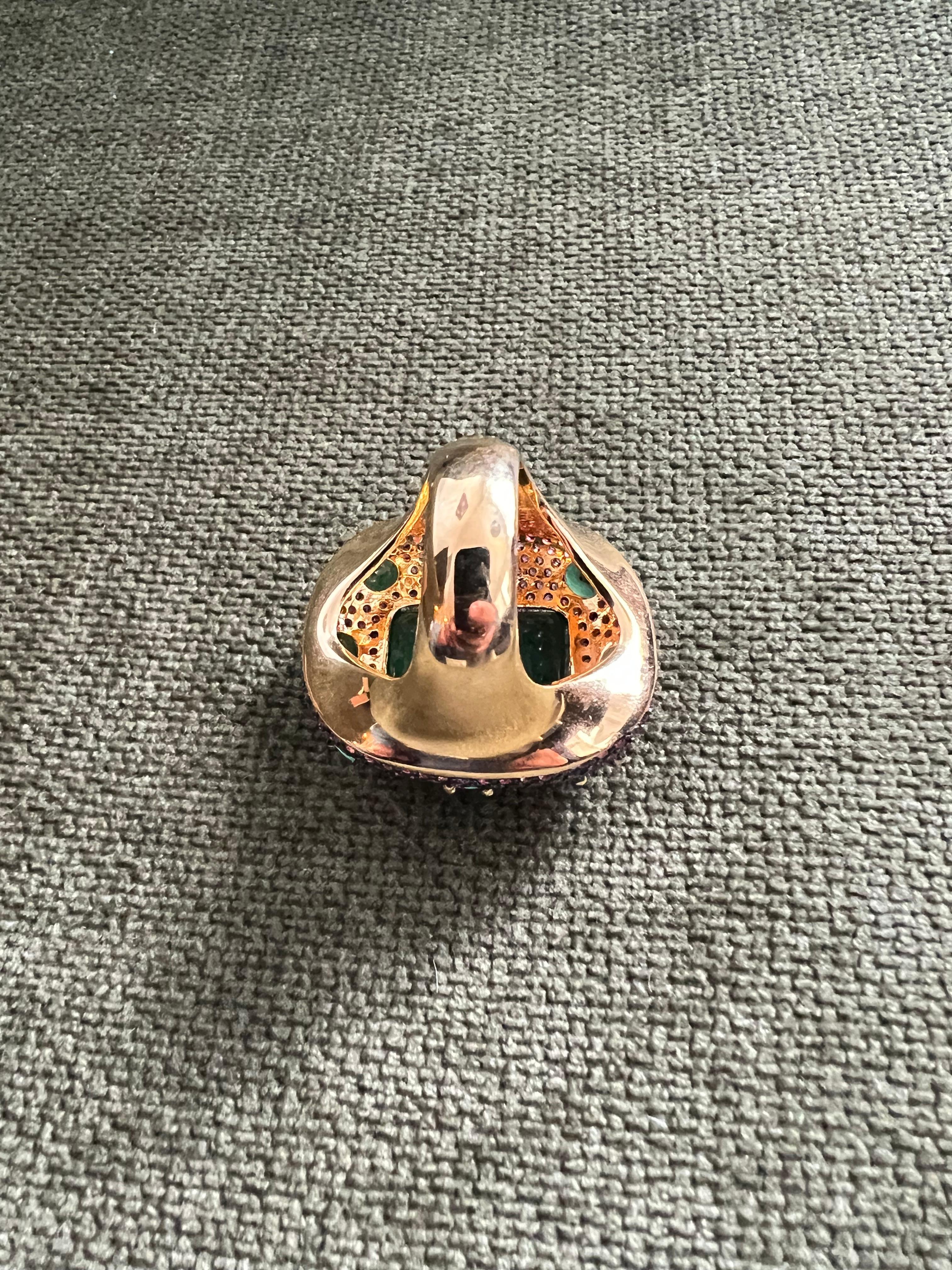Bochic “Capri” 20 Carat Emerald & Pink Fancy Sapphire Ring Set 18K Gold & Silver For Sale 2