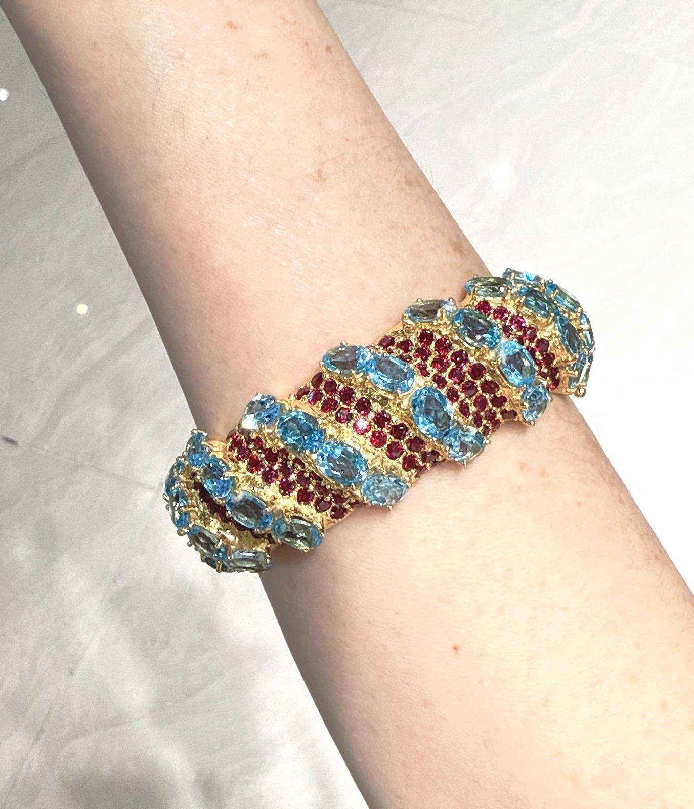 Brilliant Cut Bochic “Capri” Amethyst & Blue Topaz Gem & Cuff Set In 18K Gold & Silver For Sale