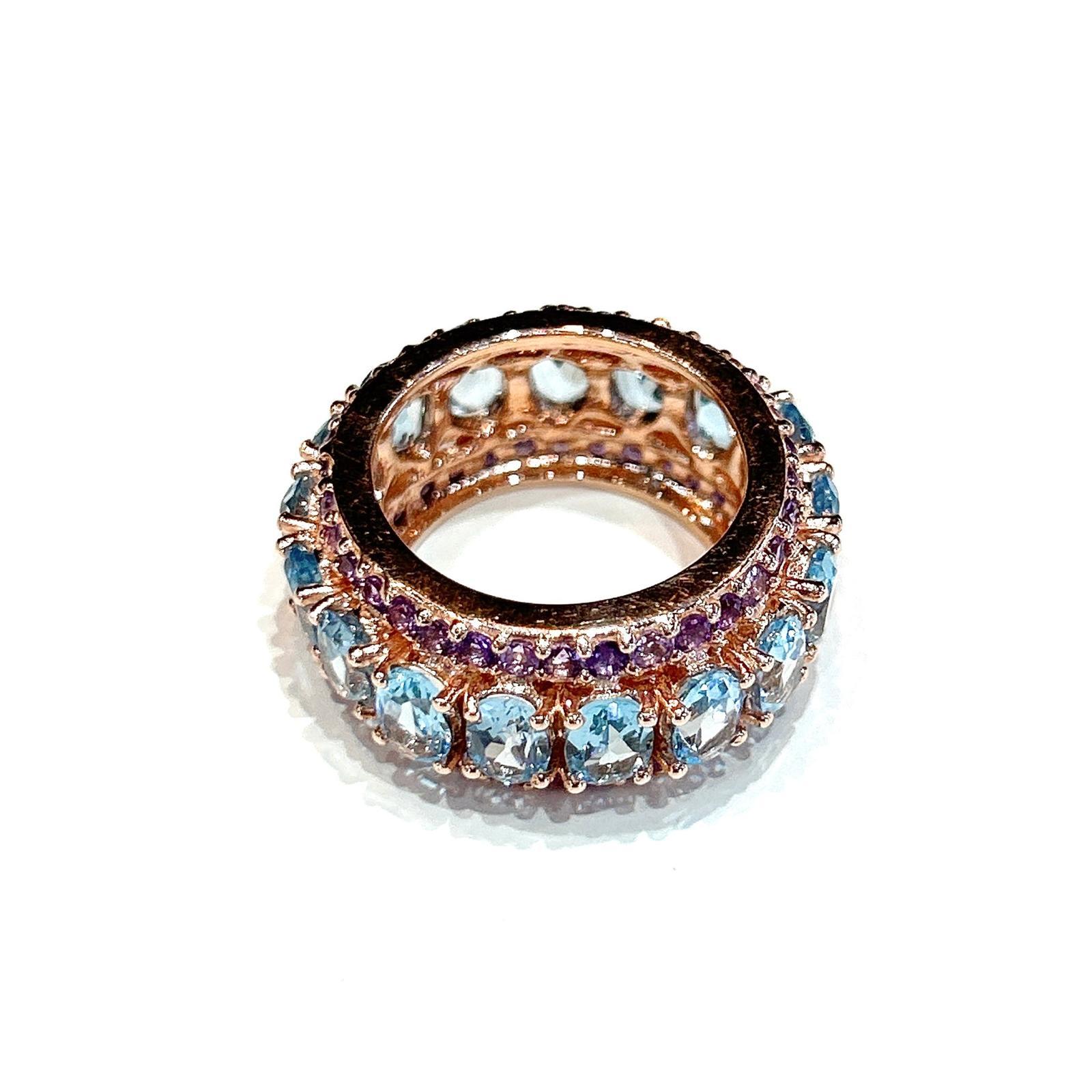 Bochic “Capri” Amethyst & Blue Topaz Ring Set In 18K Gold & Silver In New Condition In New York, NY