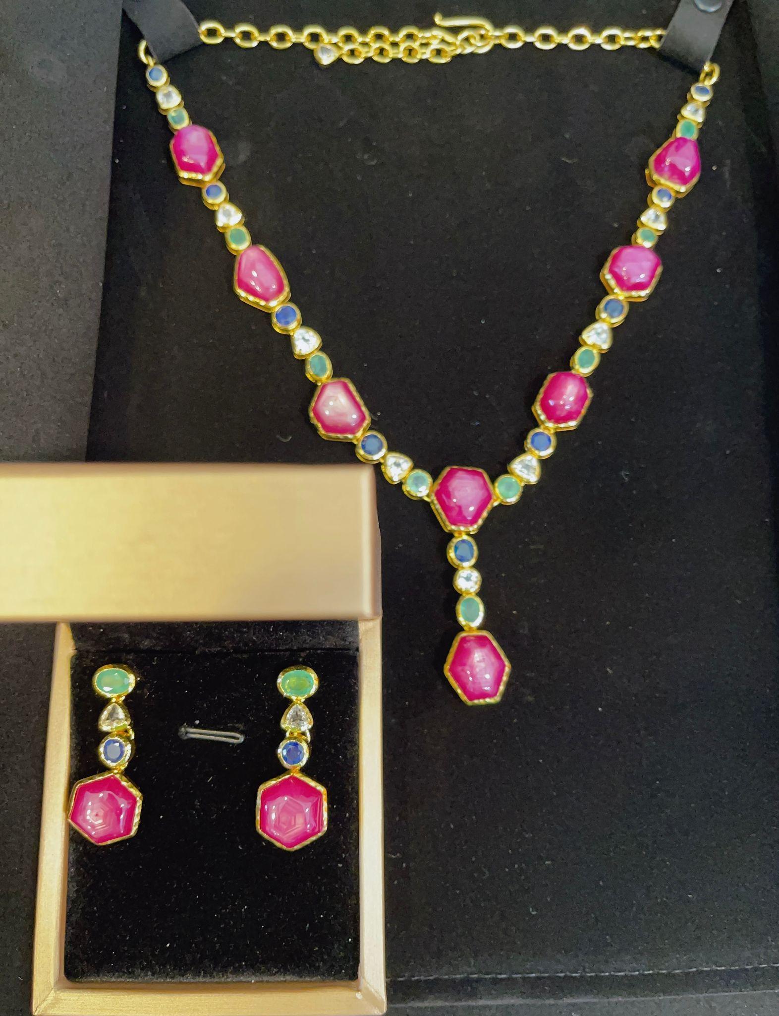 Bochic “Capri” Blue Opal, Ruby & Sapphire Necklace Set in 22k Gold & Silver For Sale 5