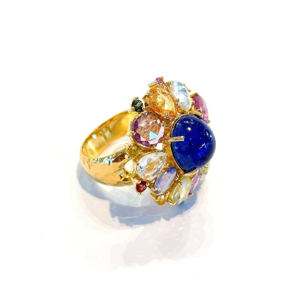 Bochic Capri Cocktail-Ring aus 18 Karat Gold und Silber mit blauen und rosa Saphiren im Rosenschliff im Angebot 9