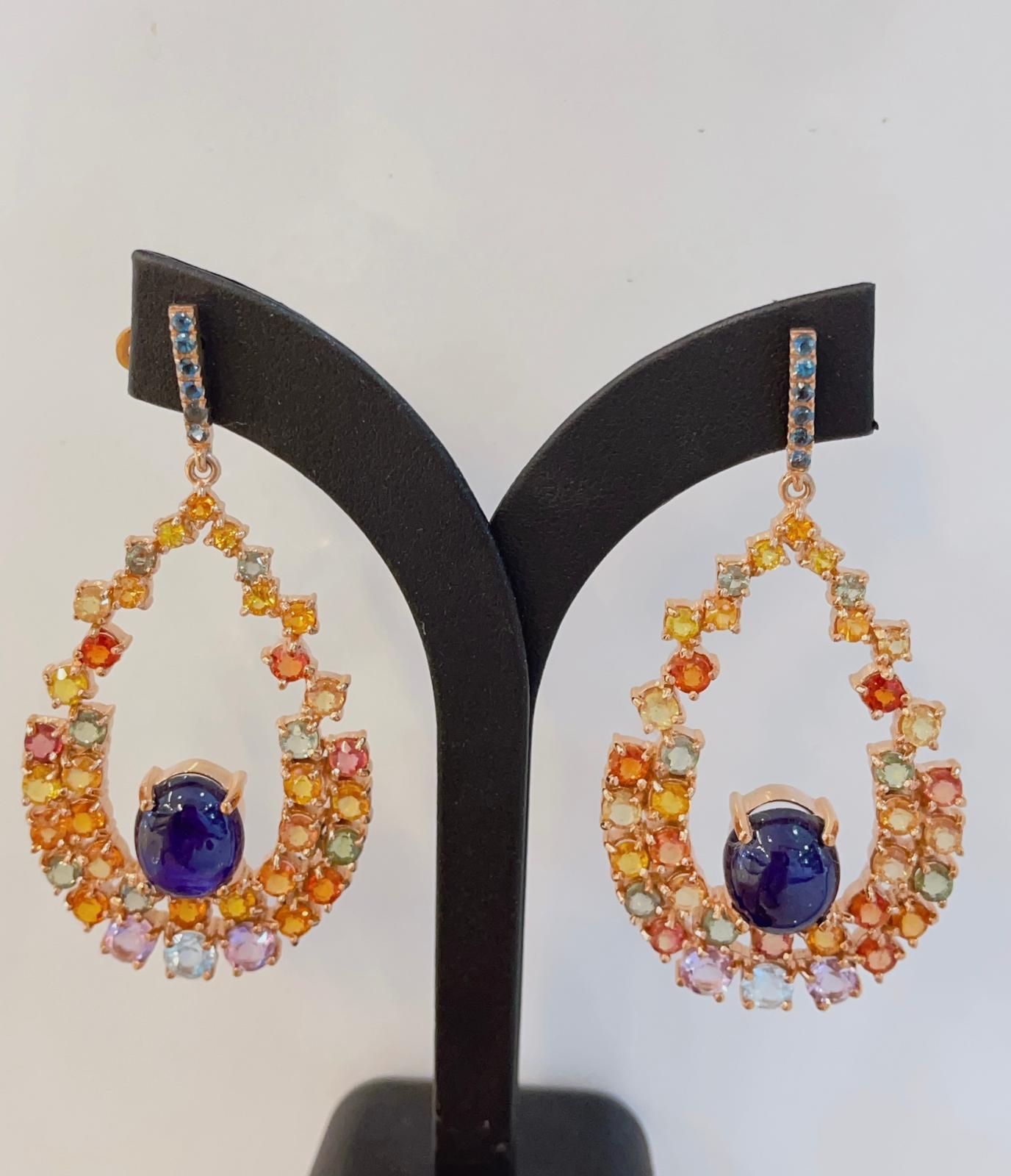 Bochic“Capri” Blue Sapphire &  Multi Sapphires Earrings Set in 22k Gold & Silver In New Condition For Sale In New York, NY