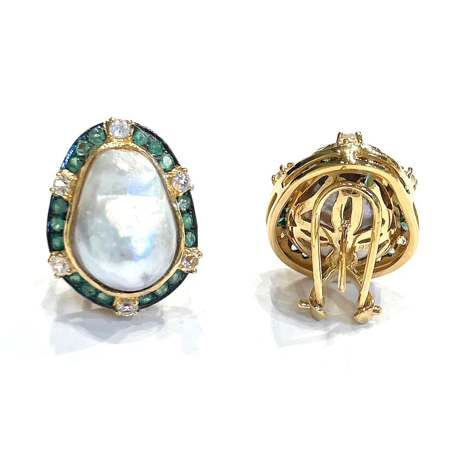 Women's or Men's Bochic “Capri” Classic, Emerald , Topaz & Pearl Earrings Set In 18K Gold & Silve