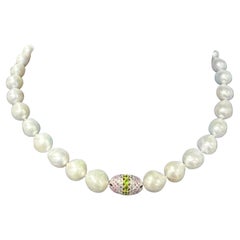 Collana Bochic "Capri" con perle d'acqua dolce, zaffiri rosa, peridoto e gemme miste