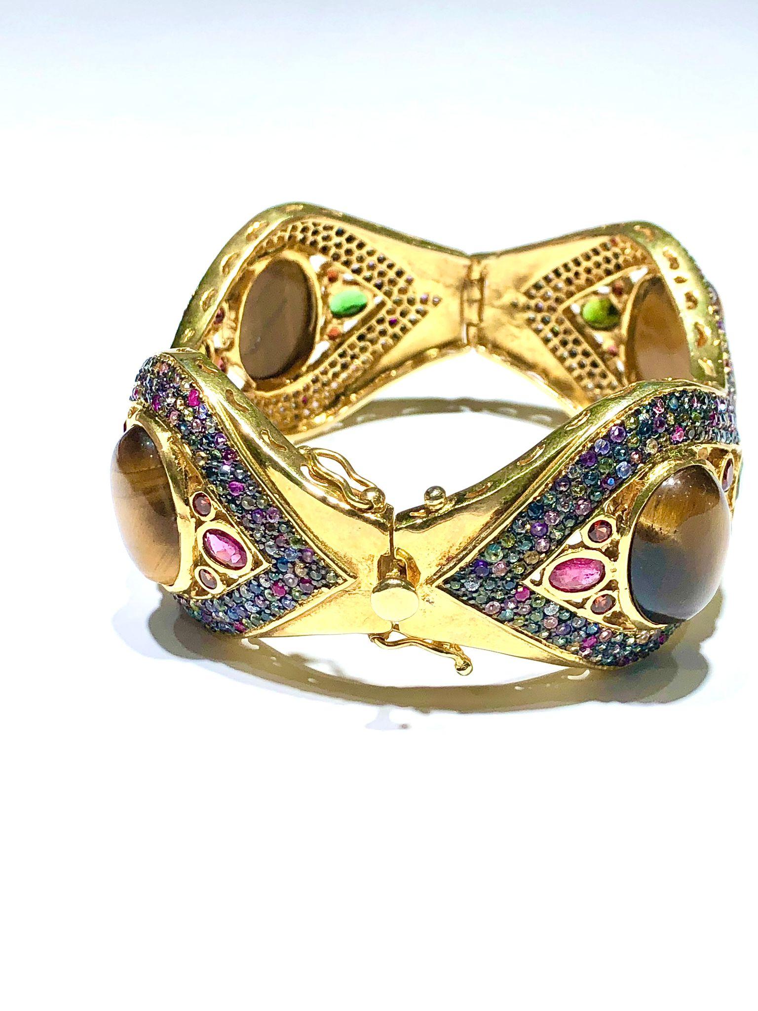 Bochic “Capri” Natural Multi Sapphire, Ruby & Tiger Eye Bangle Set In 18K Gold & For Sale 2