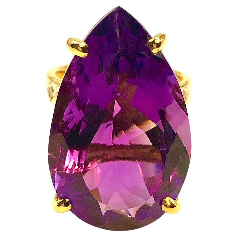 Bochic Capri en or et argent 18 carats serti d'améthyste naturelle en forme de poire