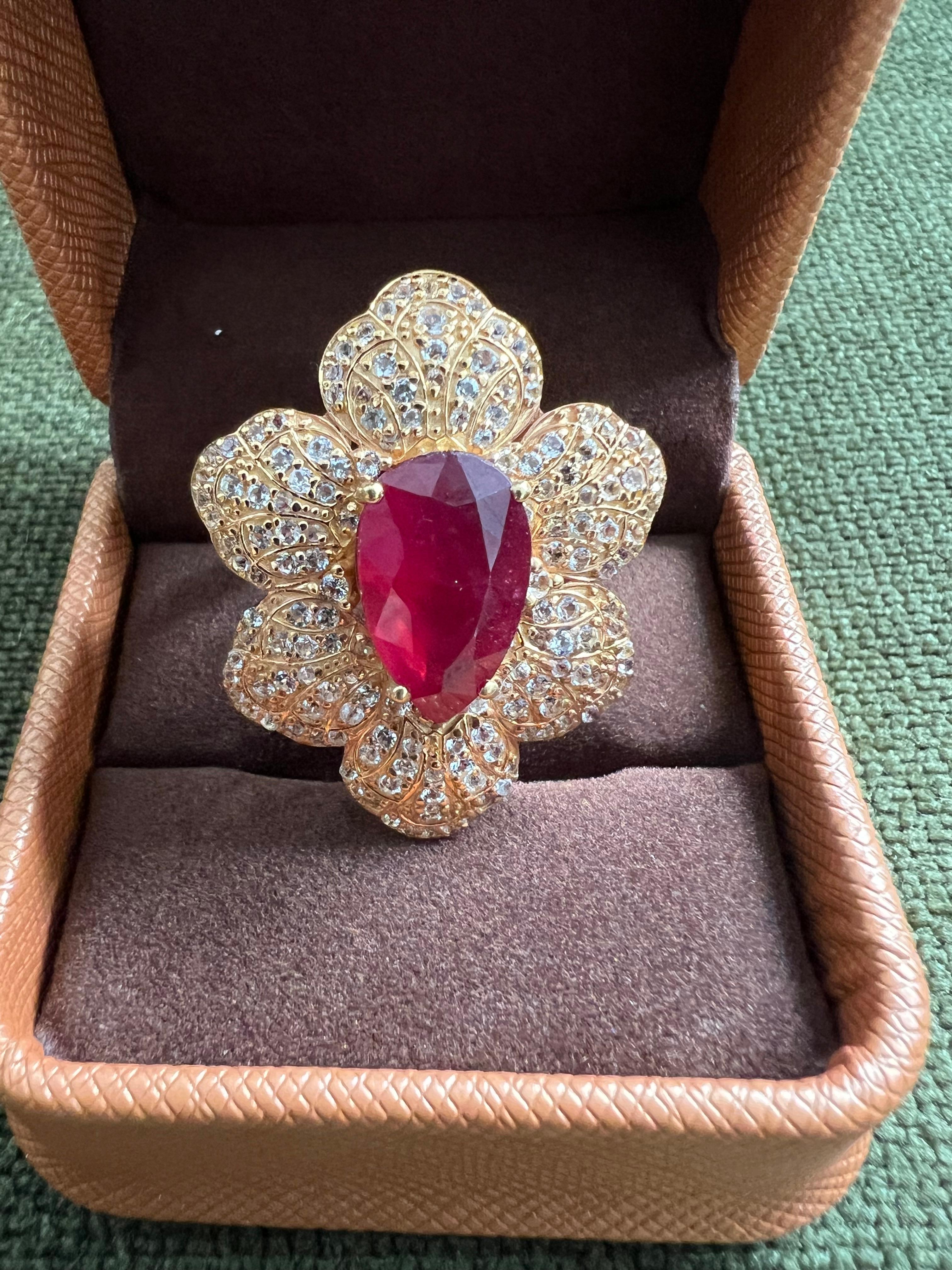 Bochic “Capri” Natural Red Ruby & Topaz Ring Set In 18K Gold & Silver For Sale 1
