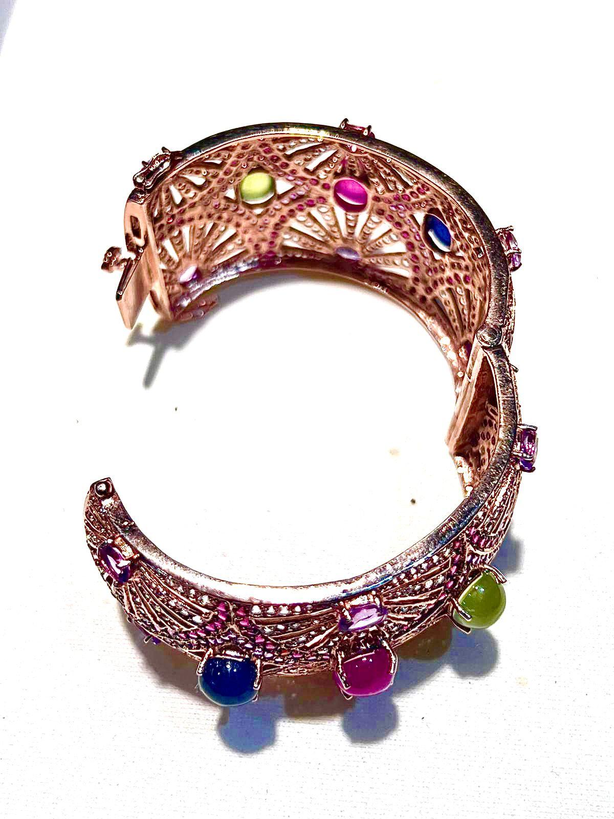 Bochic “Capri” Natural Ruby, Sapphire & Emerald Cuff Set In 18K Gold & Silver en venta 3