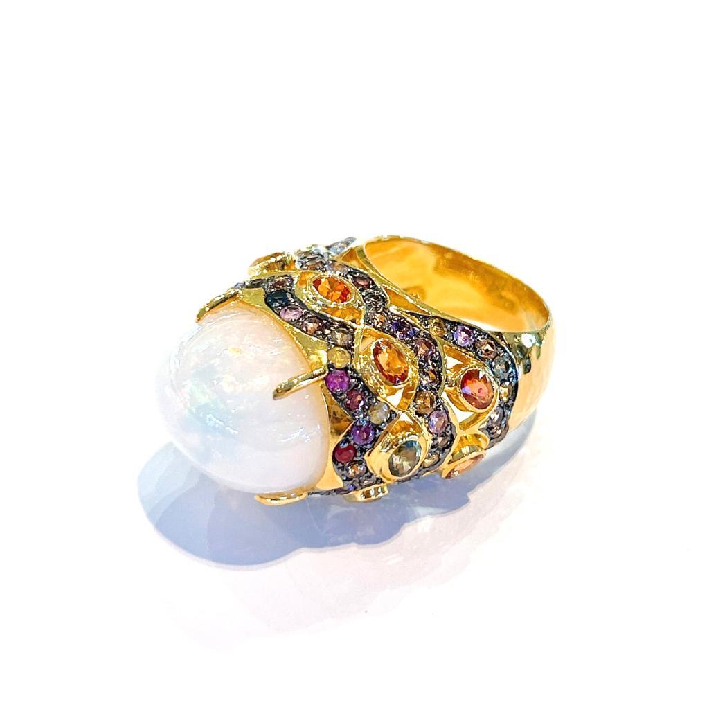 Bochic “Capri” Natural White Opal & Sapphires Ring Set in 18K Gold & Silver  For Sale 3