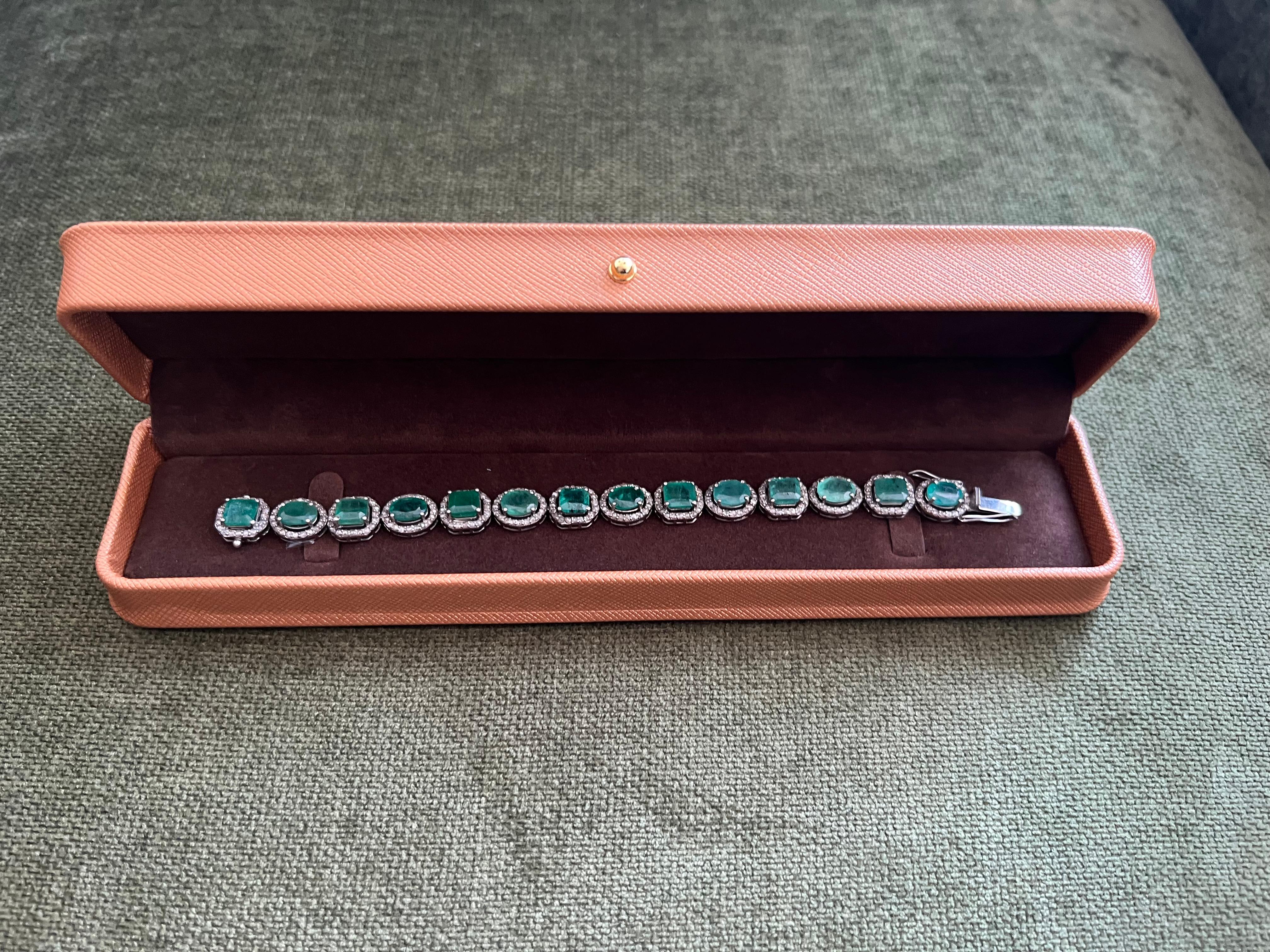 Bochic “Capri” Natural Zambian Emerald & Diamond Bracelet Set 18K Gold & Silver Neuf - En vente à New York, NY