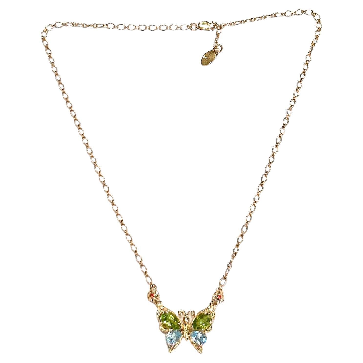 Collar Mariposa Bochic 