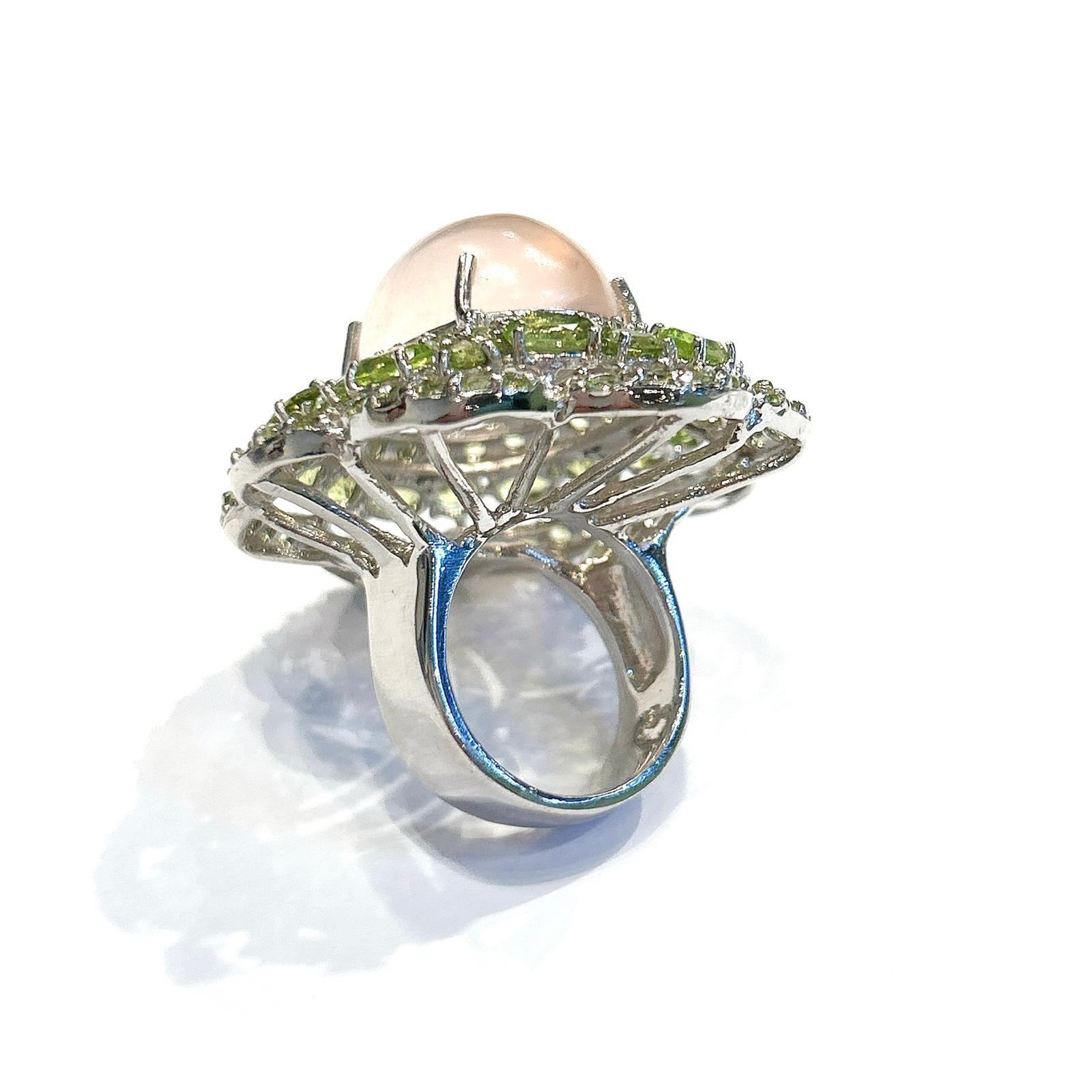 Bochic “Capri” Pink Quartz & Paridot Cocktail Ring Set In 18K Gold & Silver In New Condition For Sale In New York, NY