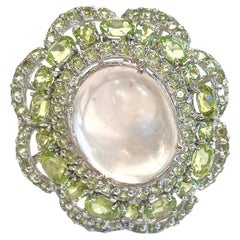 Anillo de cóctel Bochic "Capri" de cuarzo rosa y paridot en oro de 18 quilates y plata
