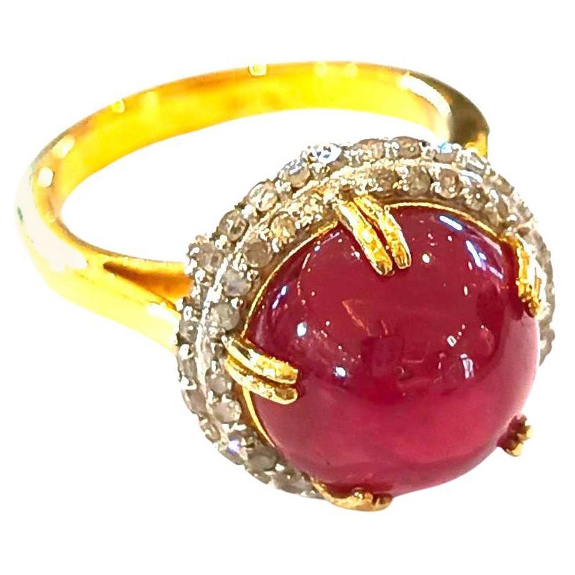 Anello da cocktail con rubino rosso e diamanti "Capri" di Bochic in oro e argento 18 carati