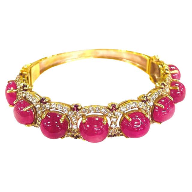 Ruby Ribbons Capri Bochic “Capri” Vintage 167 Carat Multi Ruby and Emerald Cuff 18K Gold ...