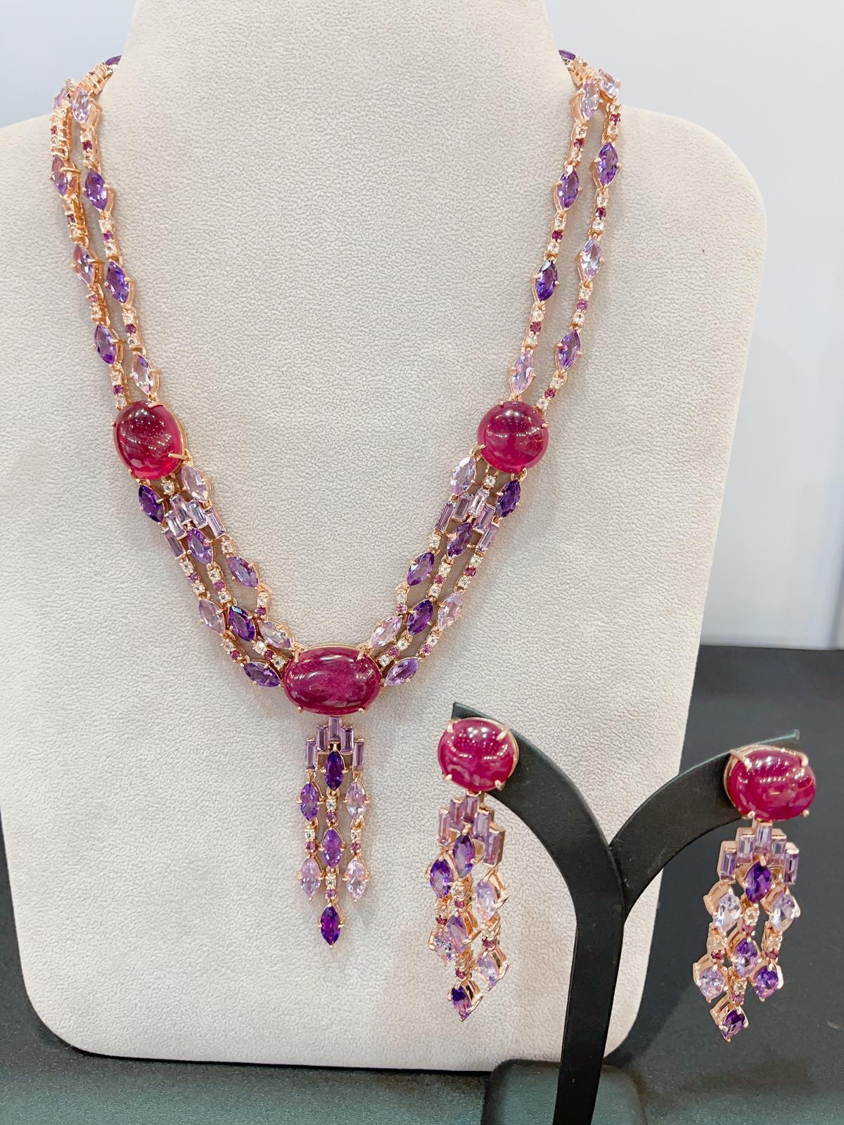 Bochic Capri Rubin, Amethyst und weißer Topas  Halskette aus 18K Gold & Silber im Angebot 4