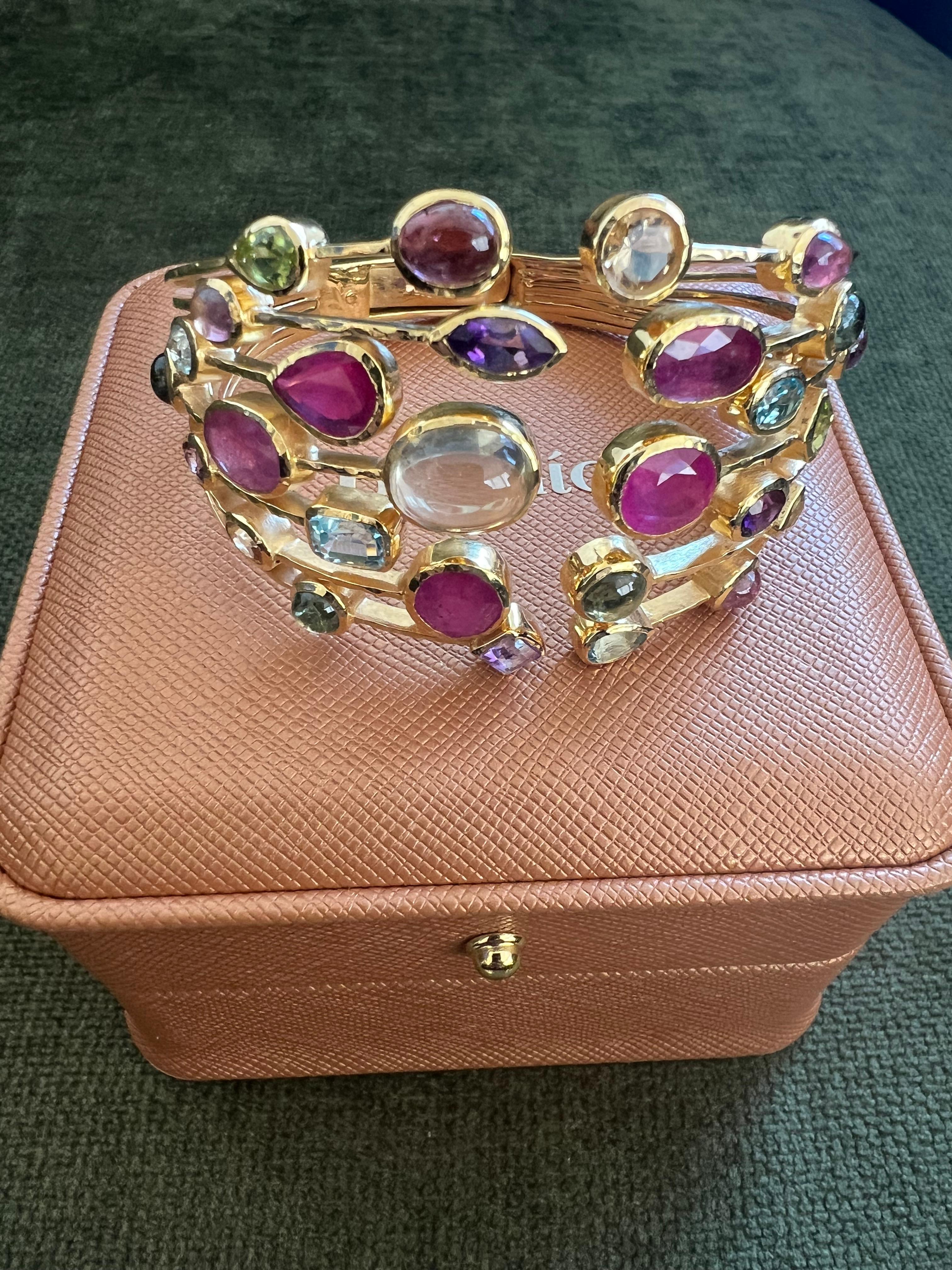 Bracciale con rubino e gemme naturali multiple di Bochic 