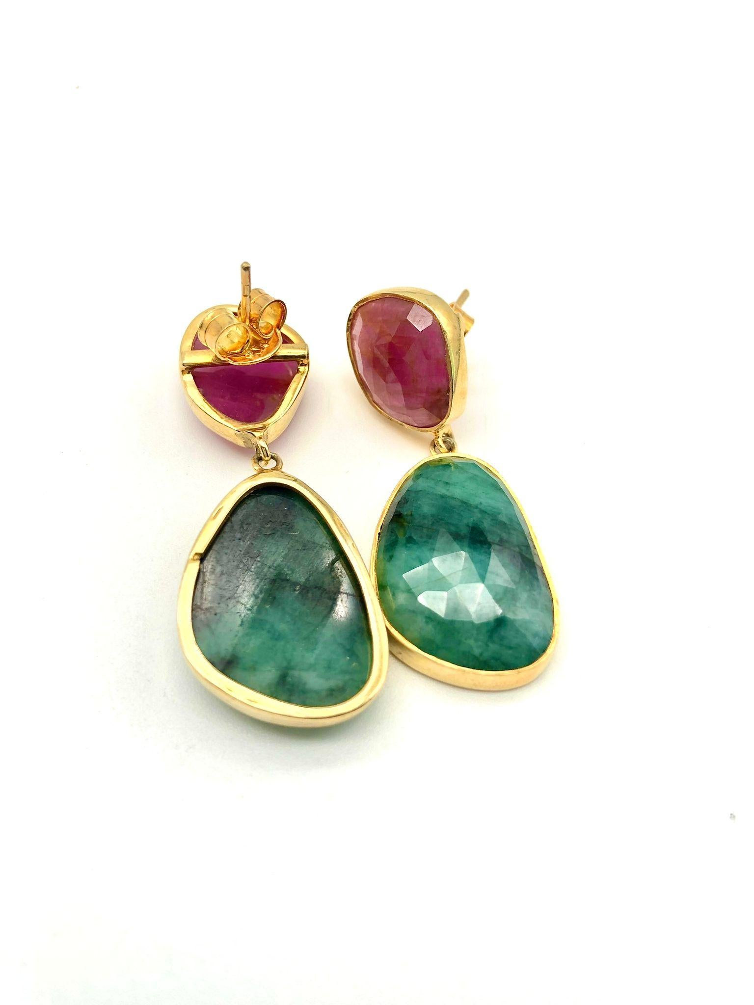Bochic “Capri” Ruby & Multi Rough Cut Emerald Earrings Set In 18K Gold & Silver For Sale 2