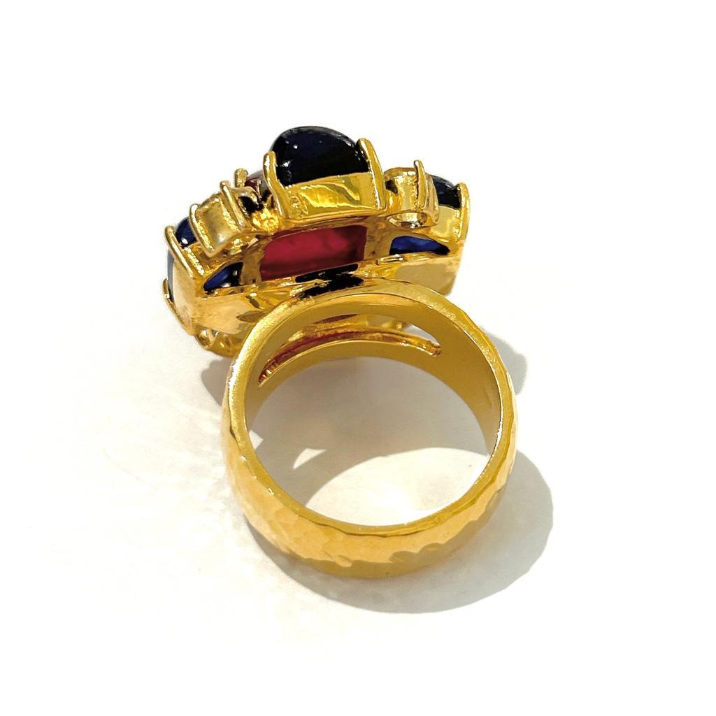 Bochic “Capri” Ruby & Sapphire Cocktail Ring Set In 18K Gold & Silver  For Sale 8