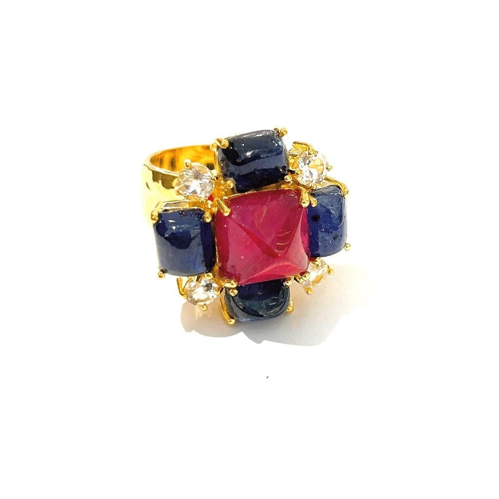 Bochic “Capri” Ruby & Sapphire Cocktail Ring Set In 18K Gold & Silver  In New Condition For Sale In New York, NY