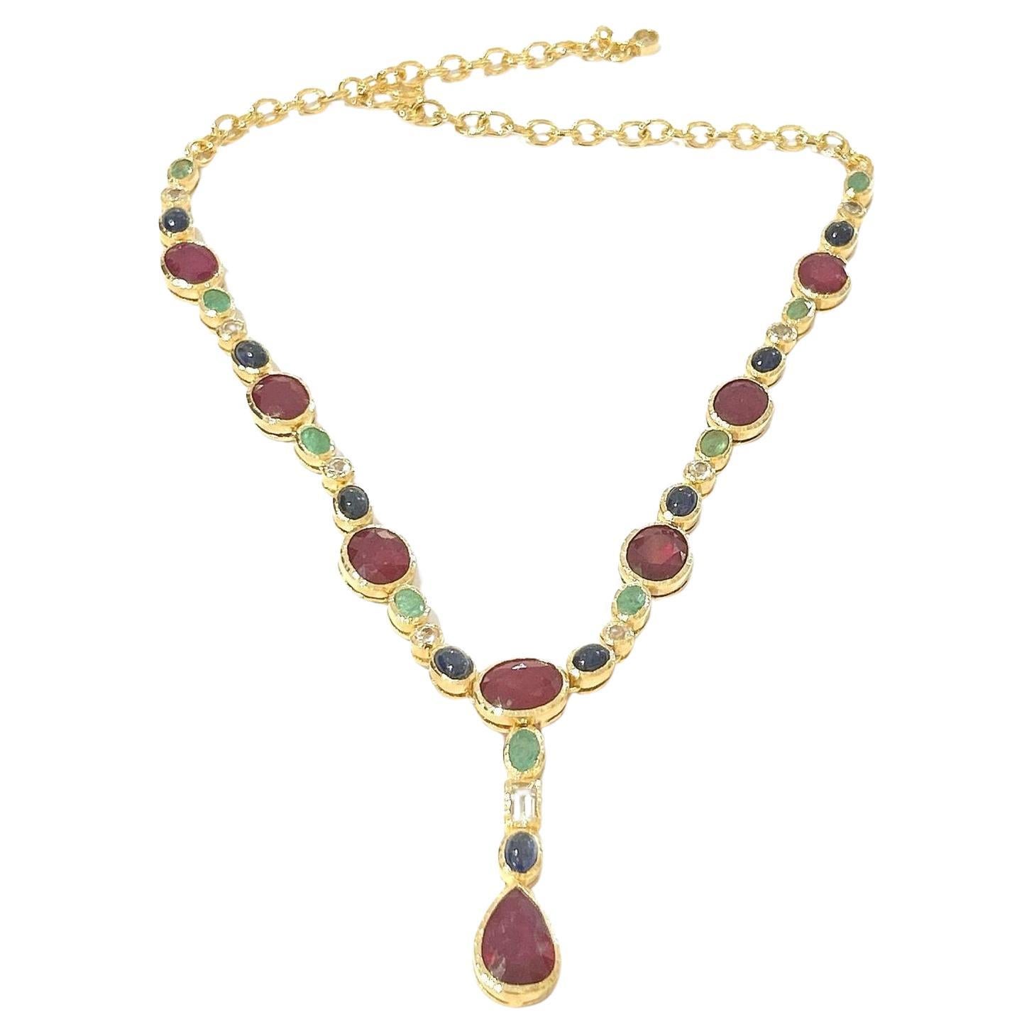 Bochic Capri Halskette aus 18 Karat Gold und Silber mit Rubin, Saphir und Smaragd