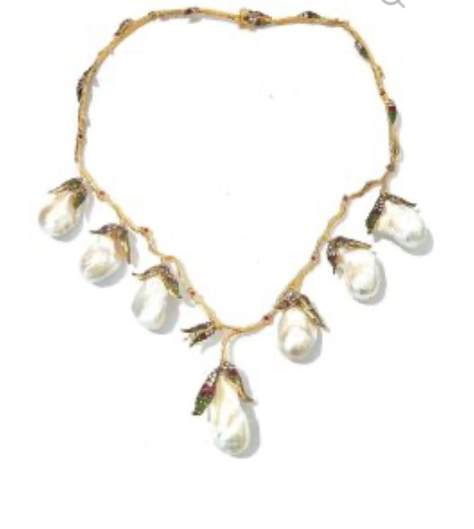 Bochic - Collier de perles des mers du Sud, de rubis et de pierres précieuses multiples en argent 18 carats en vente 4
