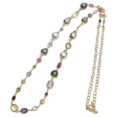 Collier Bochic Capri avec perles des mers du Sud, rubis, saphirs, améthystes et pierres mixtes