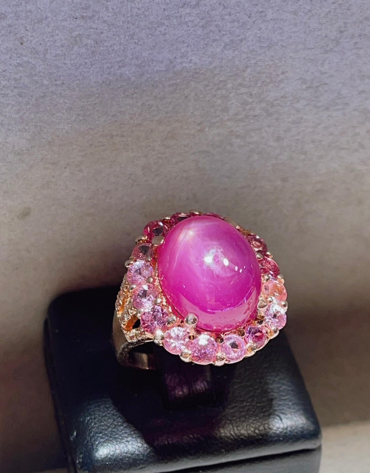 Belle Époque Bochic “Capri” Star Ruby Cocktail Ring with Natural Pink Sapphires For Sale