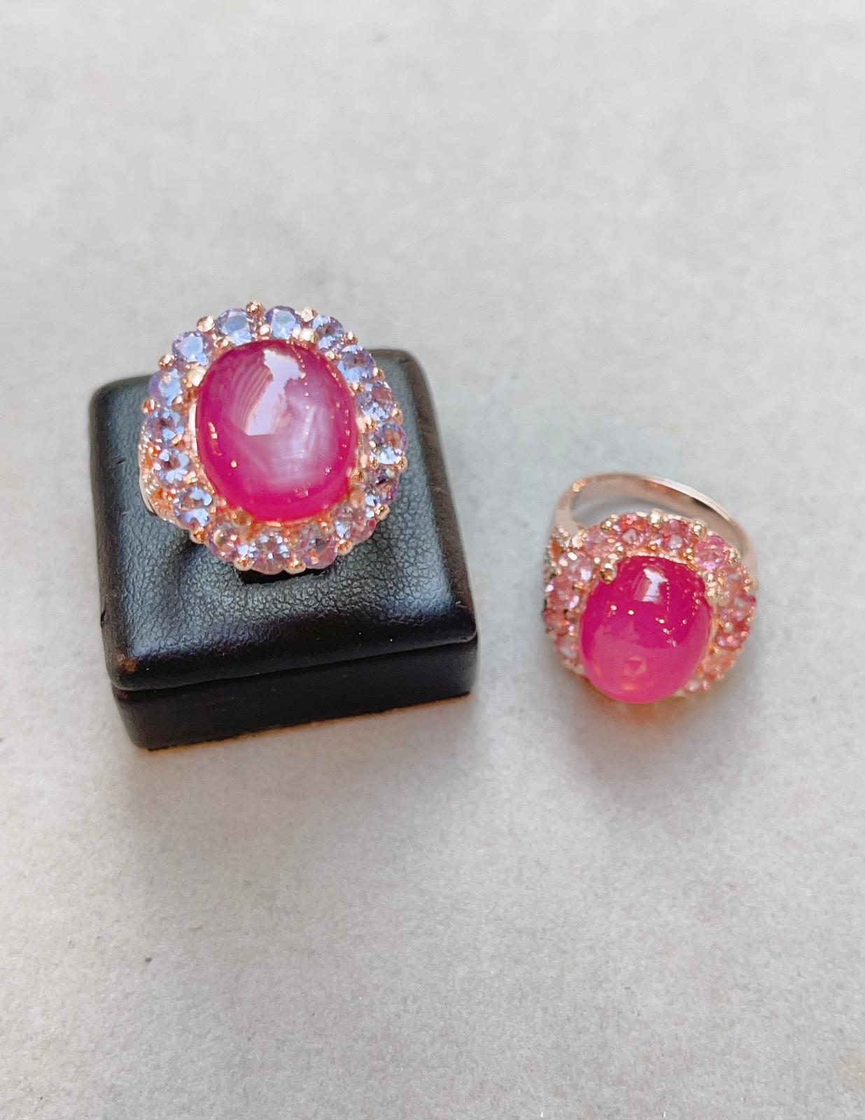 Cabochon Bochic “Capri” Star Ruby Cocktail Ring with Natural Pink Sapphires For Sale