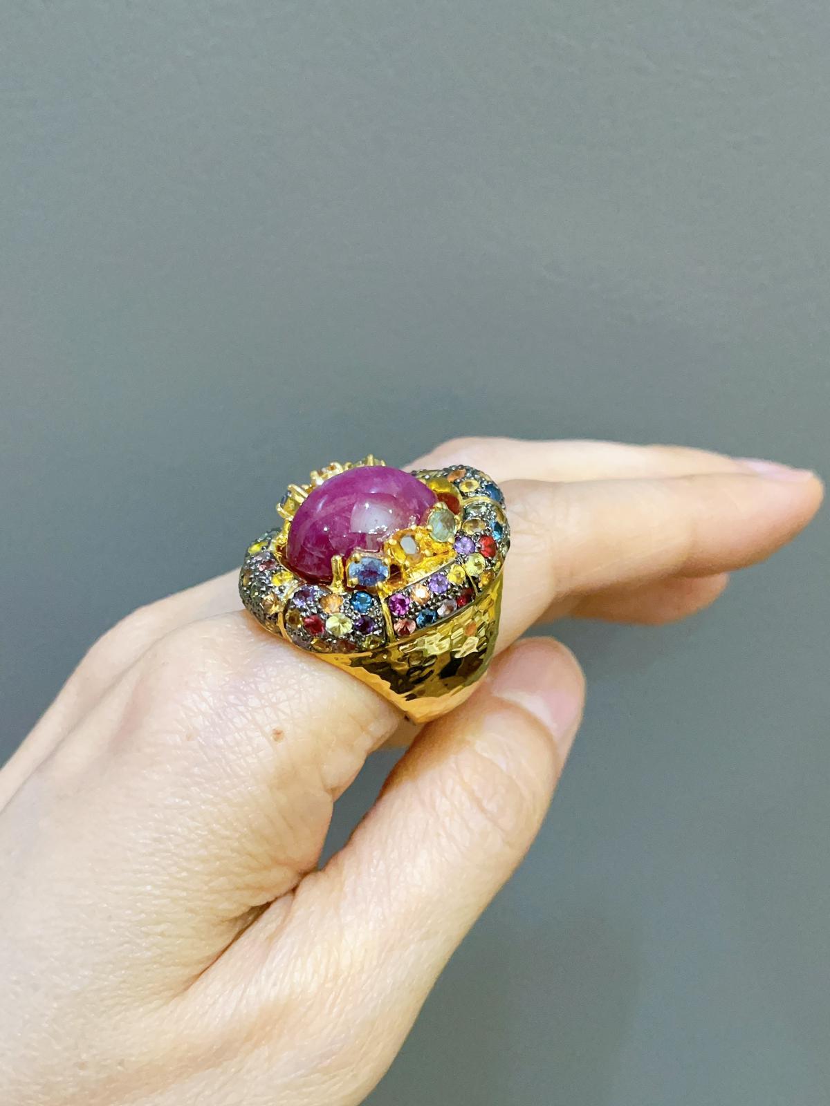Cabochon Bochic “Capri” Star Ruby & Sapphire Cocktail Ring Set in 22K Gold & Silver For Sale