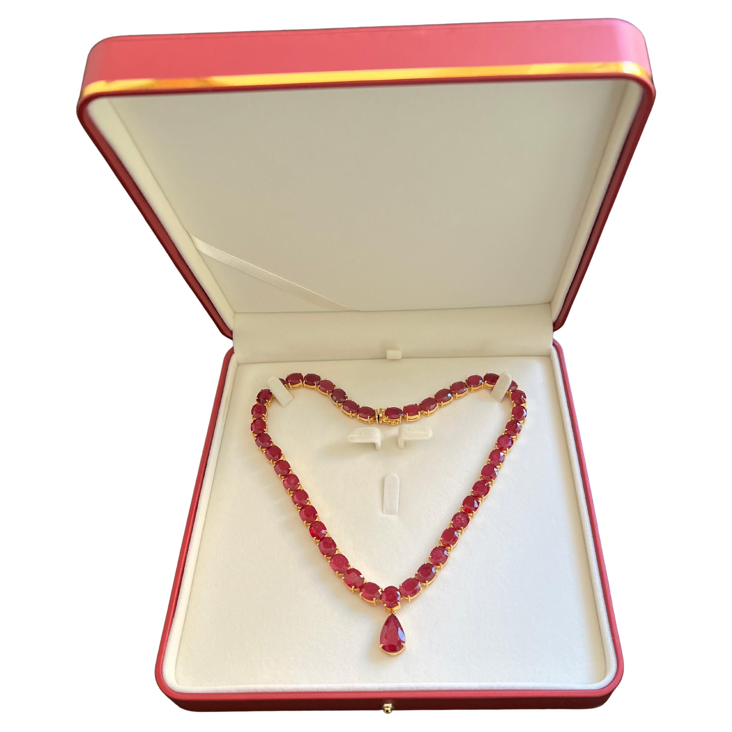 Bochic “Capri” Vintage 100 Carat Natural Ruby Necklace Set in 18K Gold 
Silver For Sale